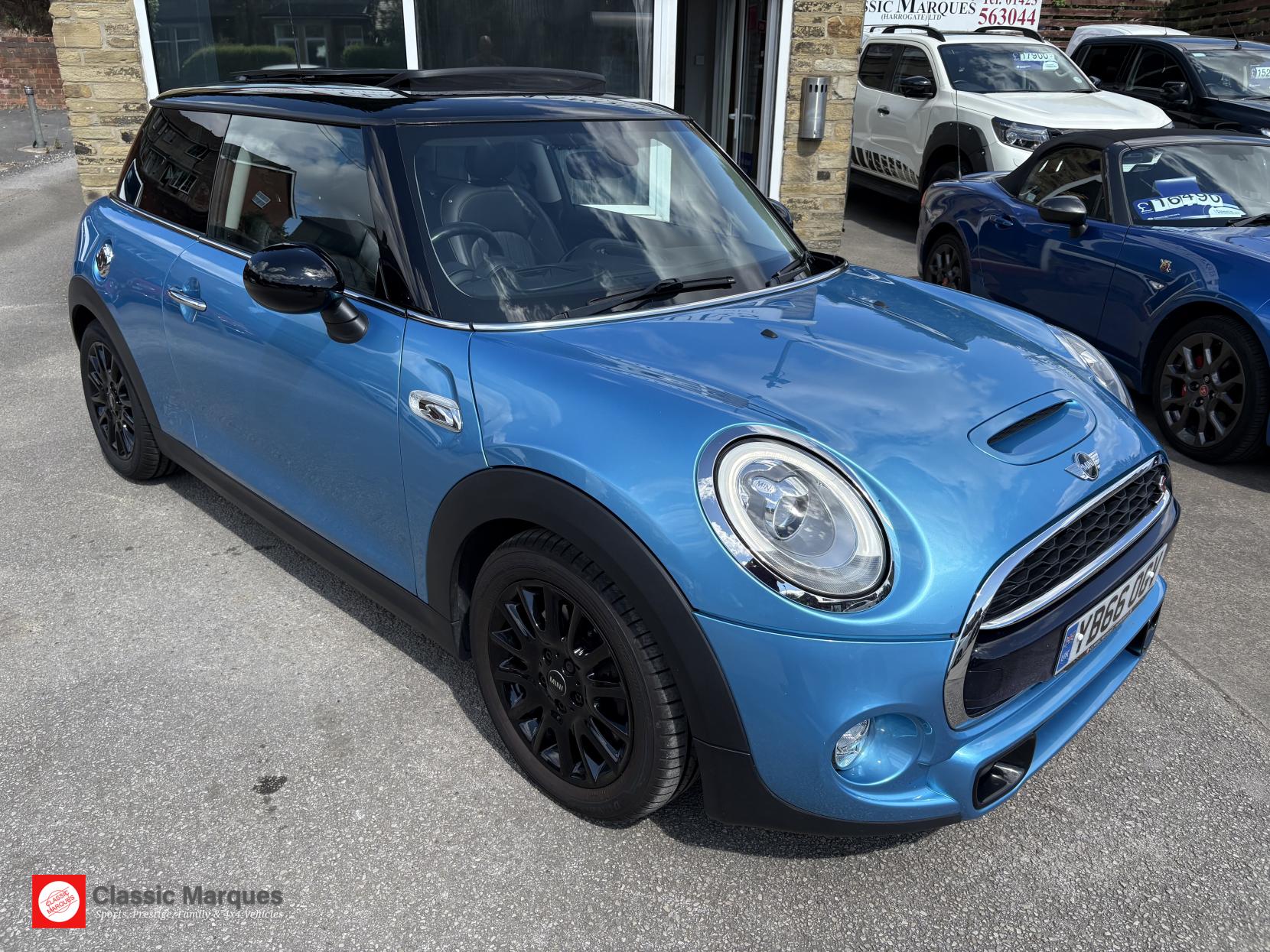 MINI Hatch 2.0 Cooper S Hatchback 3dr Petrol Auto Euro 6 (s/s) (192 ps)