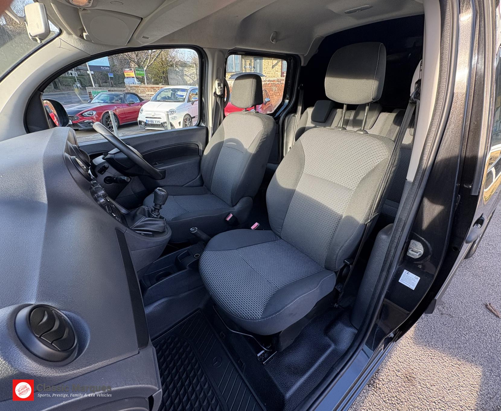 Mercedes-Benz Citan 1.5 111 CDI Crew Van Double Cab 6dr Diesel Manual L3 Euro 5 (5 Seat) (110 ps)