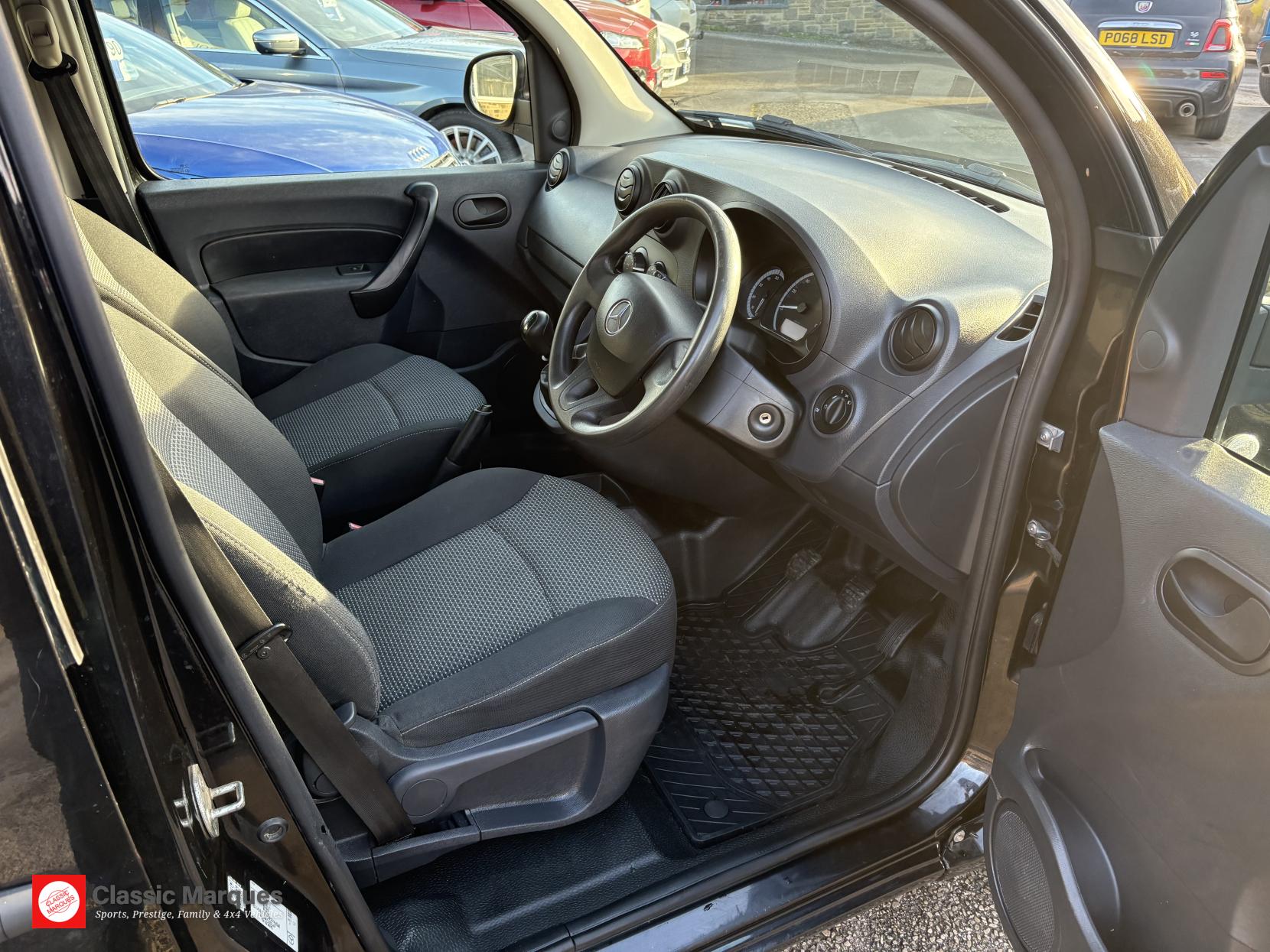 Mercedes-Benz Citan 1.5 111 CDI Crew Van Double Cab 6dr Diesel Manual L3 Euro 5 (5 Seat) (110 ps)