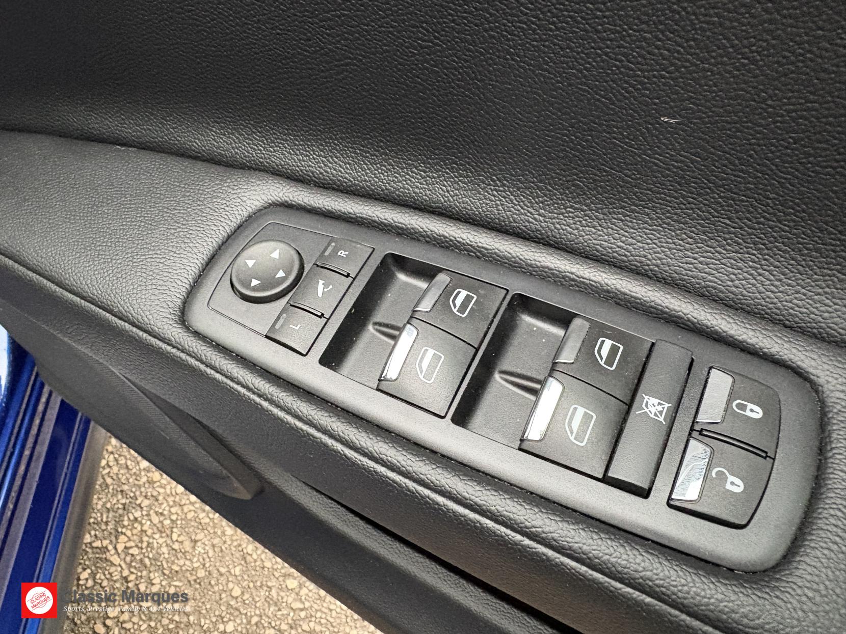 Maserati Ghibli 3.0 V6 Saloon 4dr Petrol ZF Euro 6 (s/s) (330 ps)