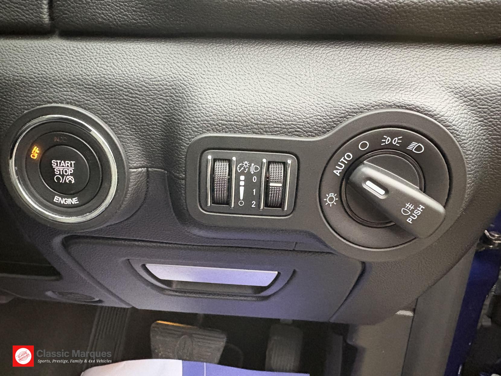 Maserati Ghibli 3.0 V6 Saloon 4dr Petrol ZF Euro 6 (s/s) (330 ps)