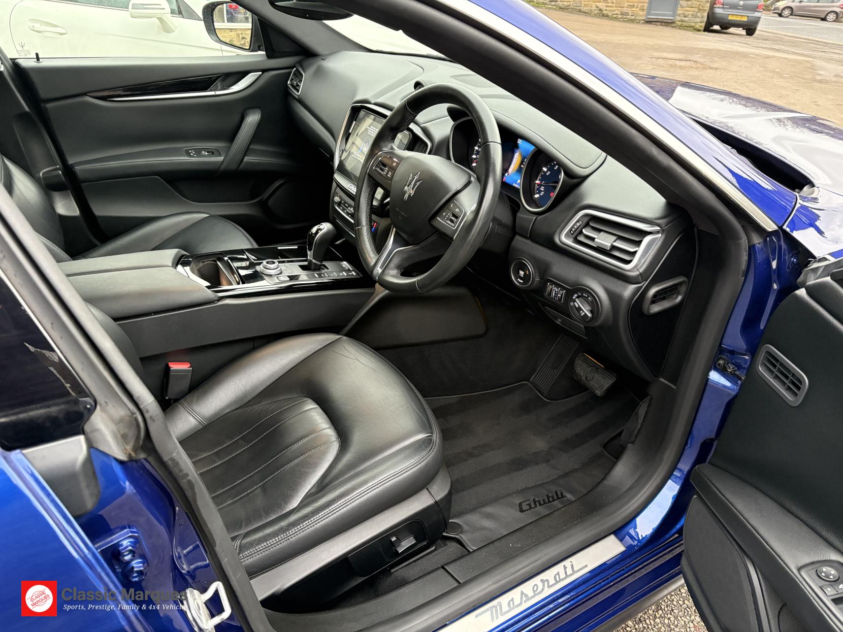 Maserati Ghibli 3.0 V6 Saloon 4dr Petrol ZF Euro 6 (s/s) (330 ps)