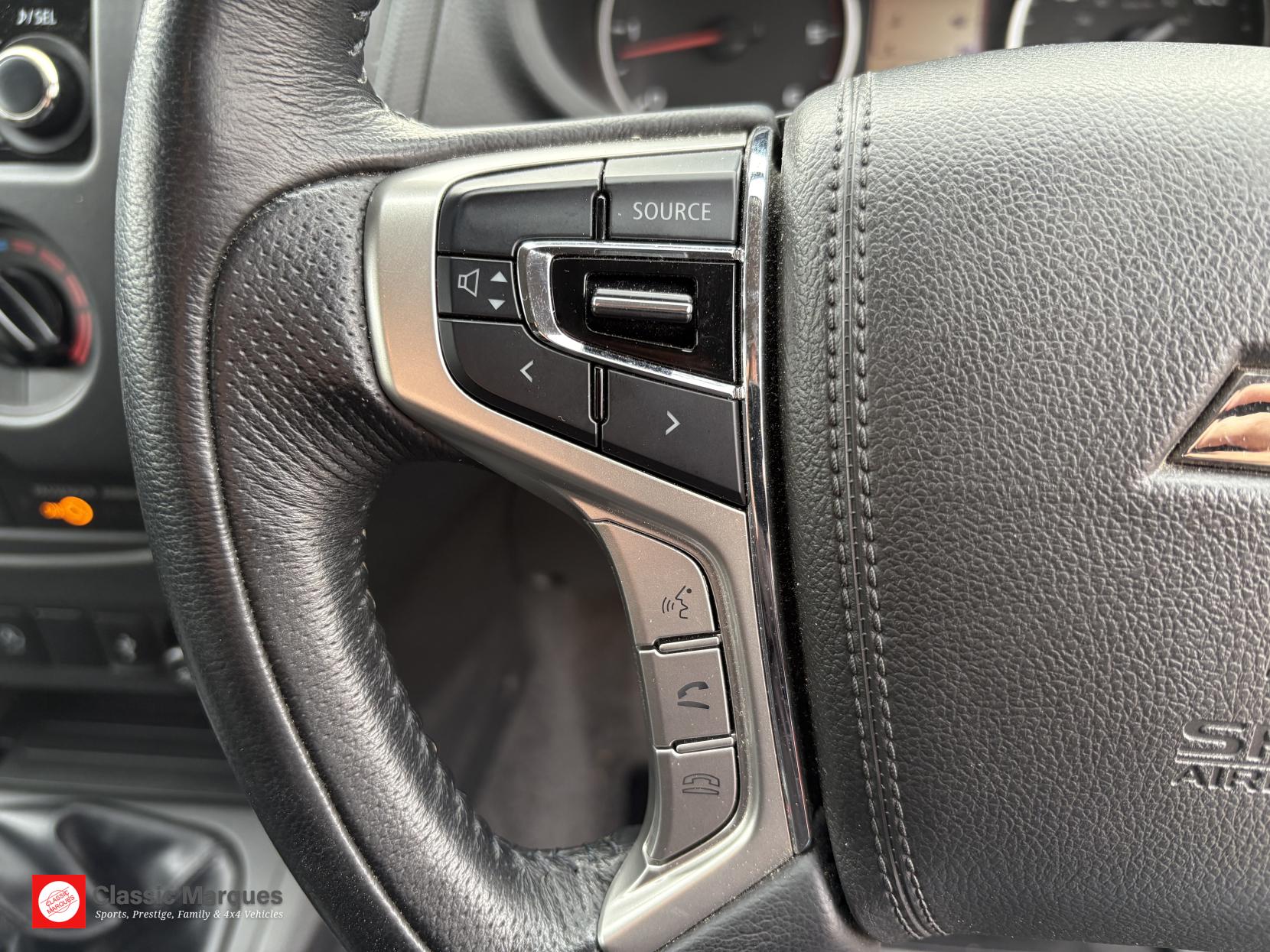 Mitsubishi L200 2.4 DI-D CC 4Life Pickup Double Cab 4dr Diesel Manual 4WD Euro 6 (s/s) (151 ps)