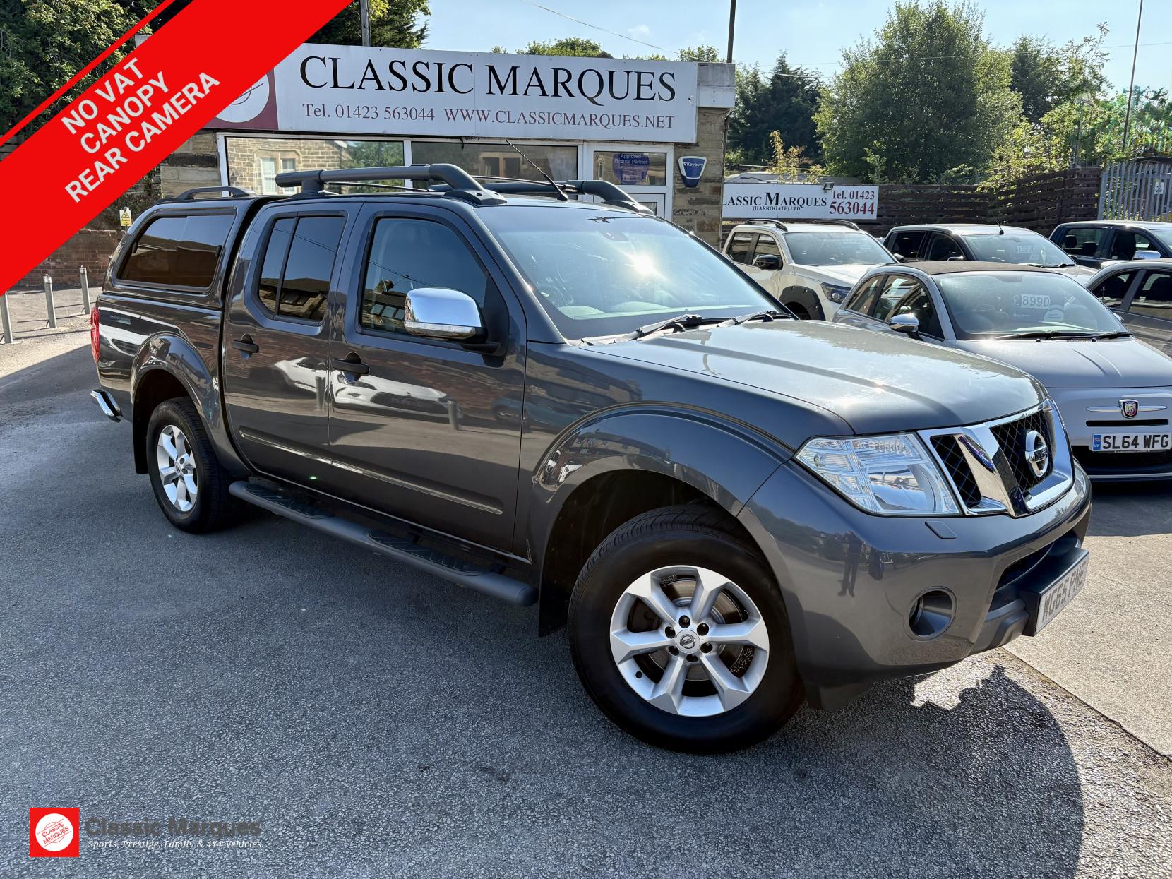 Nissan Navara 2.5 dCi Tekna Pickup Double Cab 4dr Diesel Manual 4WD Euro 5 (190 ps)