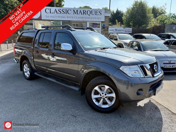 Nissan Navara 2.5 dCi Tekna Pickup Double Cab 4dr Diesel Manual 4WD Euro 5 (190 ps)
