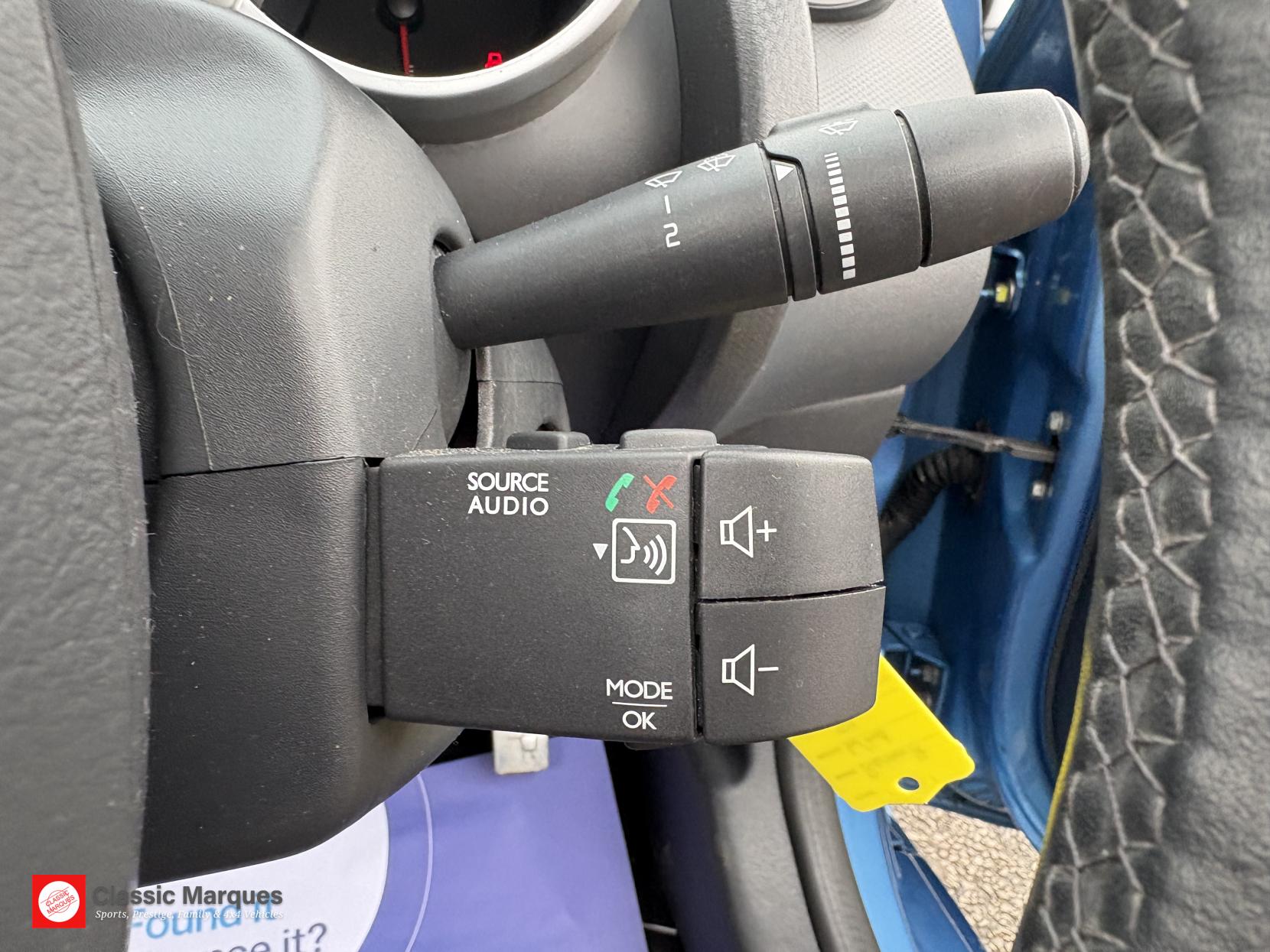 Renault Wind 1.6 VVT GT Line Convertible 2dr Petrol Manual Euro 5 (133 ps)