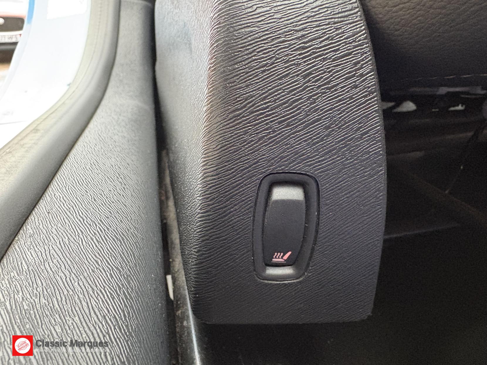 Renault Wind 1.6 VVT GT Line Convertible 2dr Petrol Manual Euro 5 (133 ps)