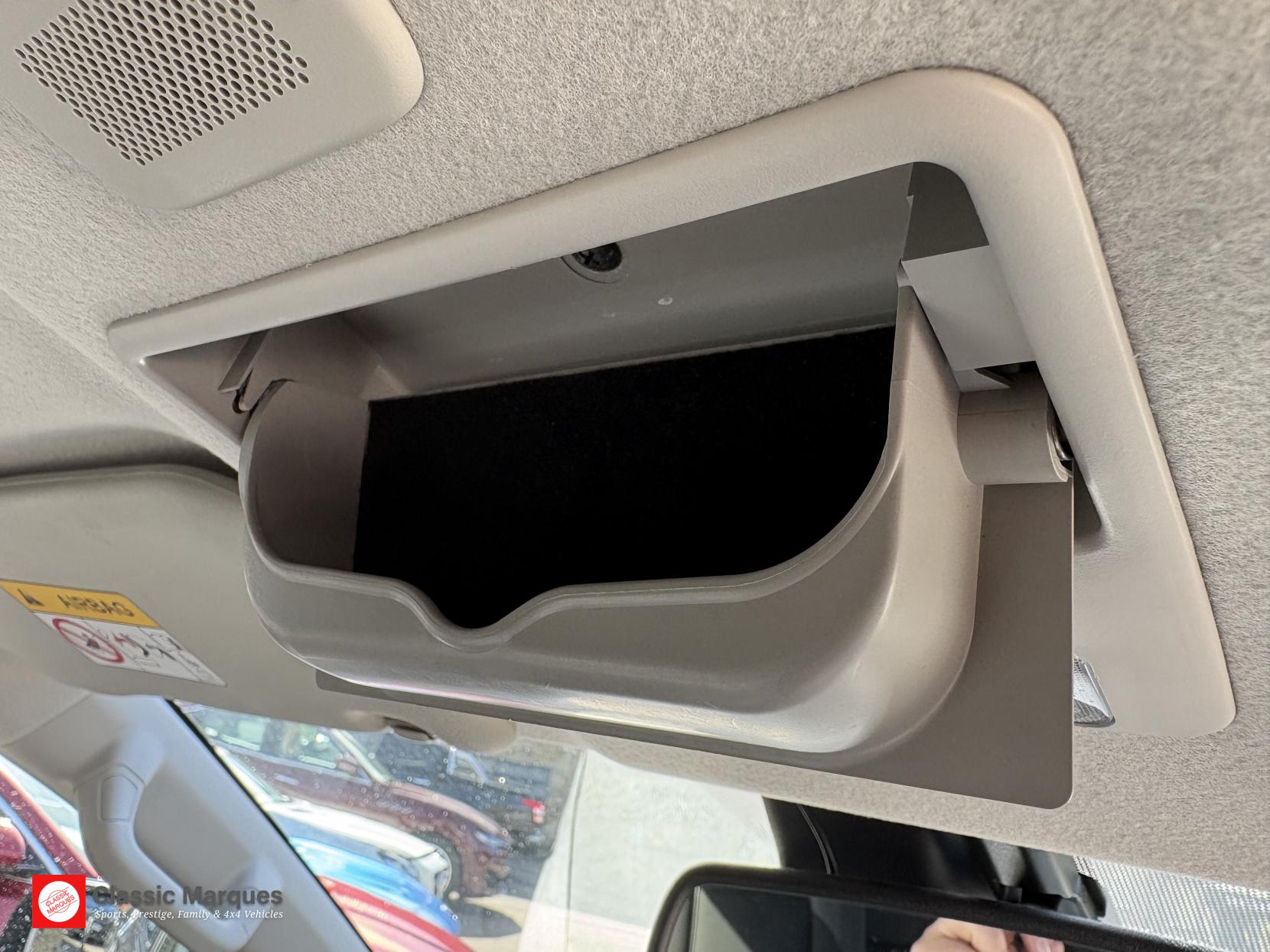 Mitsubishi L200 2.4 DI-D DC Barbarian Pickup Double Cab 4dr Diesel Manual 4WD Euro 6 (178 ps)