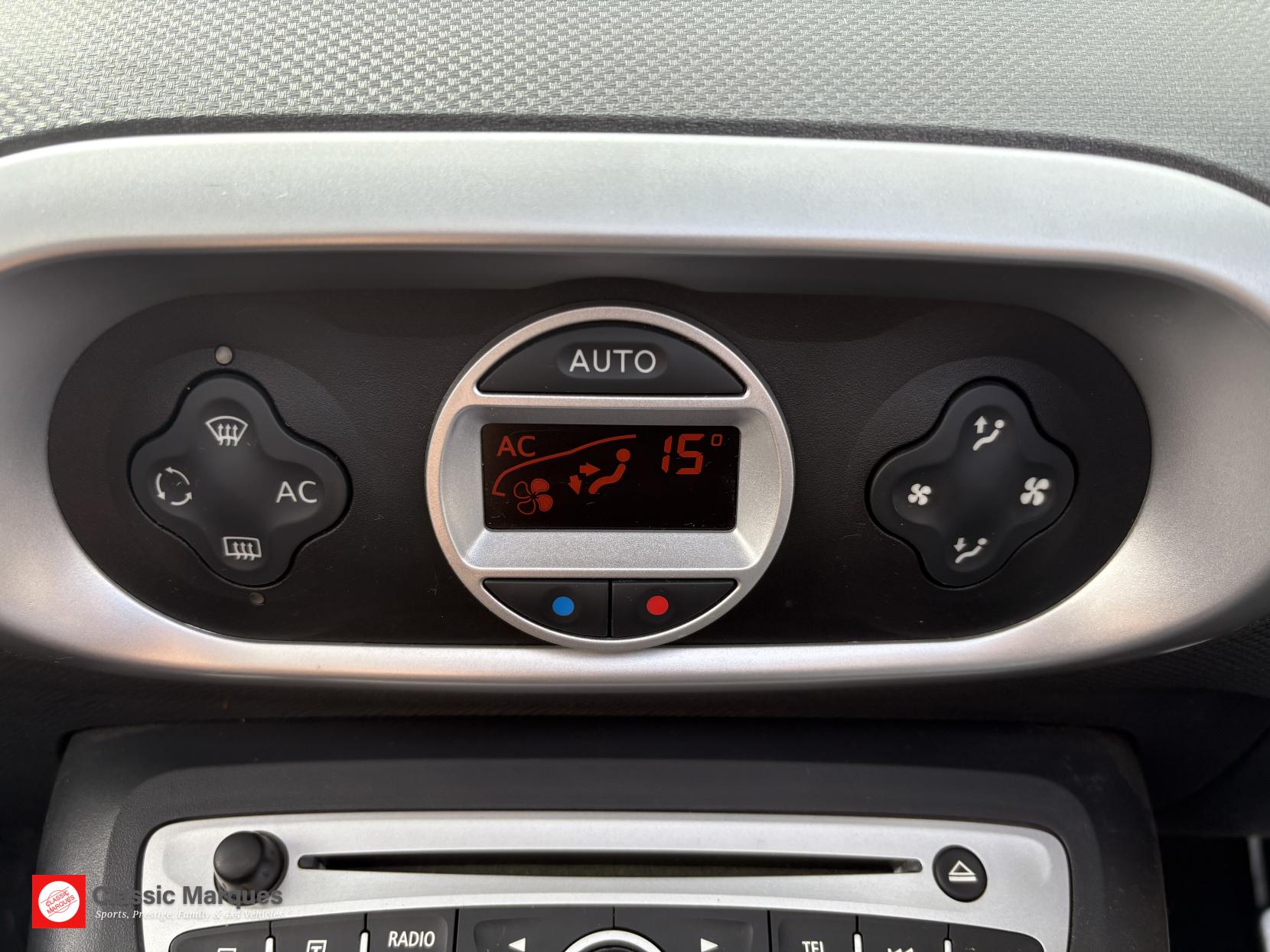 Renault Wind 1.2 TCe Collection Convertible 2dr Petrol Manual Euro 5 (100 ps)