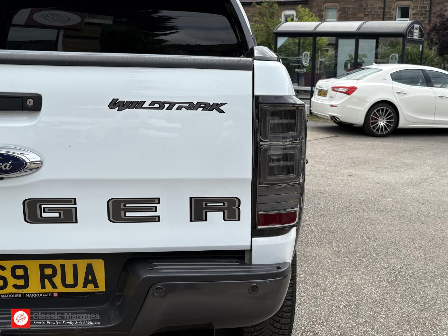 Ford Ranger 2.0 EcoBlue Wildtrak Pickup Double Cab 4dr Diesel Auto 4WD Euro 6 (s/s) (213 ps)