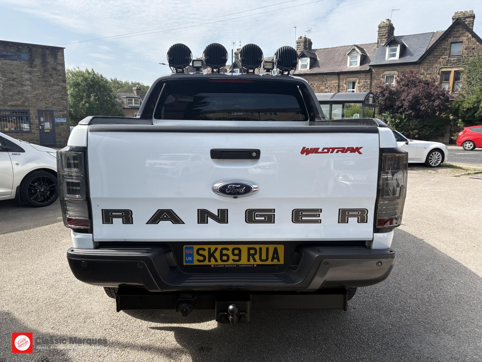 Ford Ranger 2.0 EcoBlue Wildtrak Pickup Double Cab 4dr Diesel Auto 4WD Euro 6 (s/s) (213 ps)