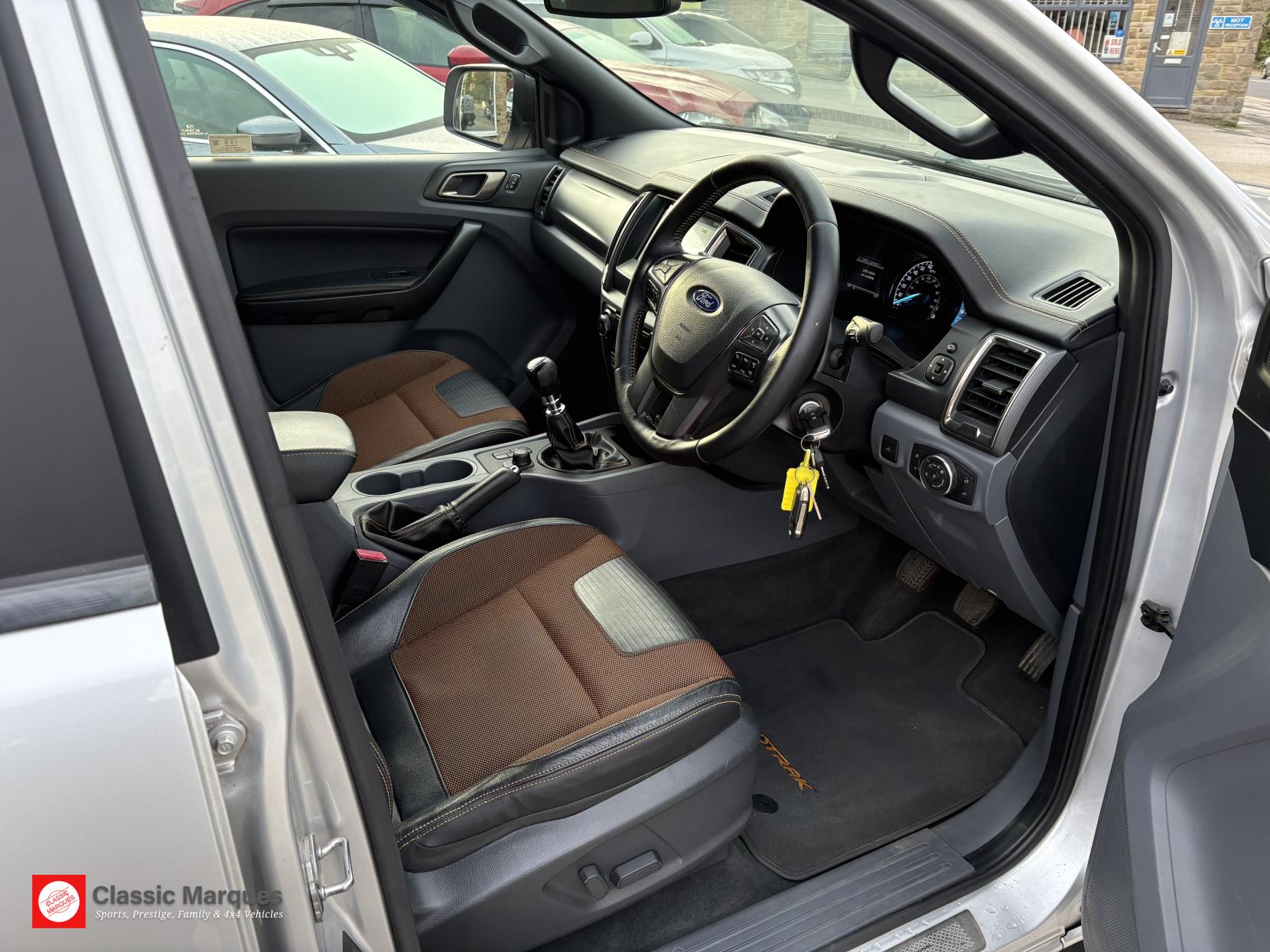 Ford Ranger 3.2 TDCi Wildtrak Pickup Double Cab 4dr Diesel Manual 4WD Euro 5 (s/s) (200 ps)