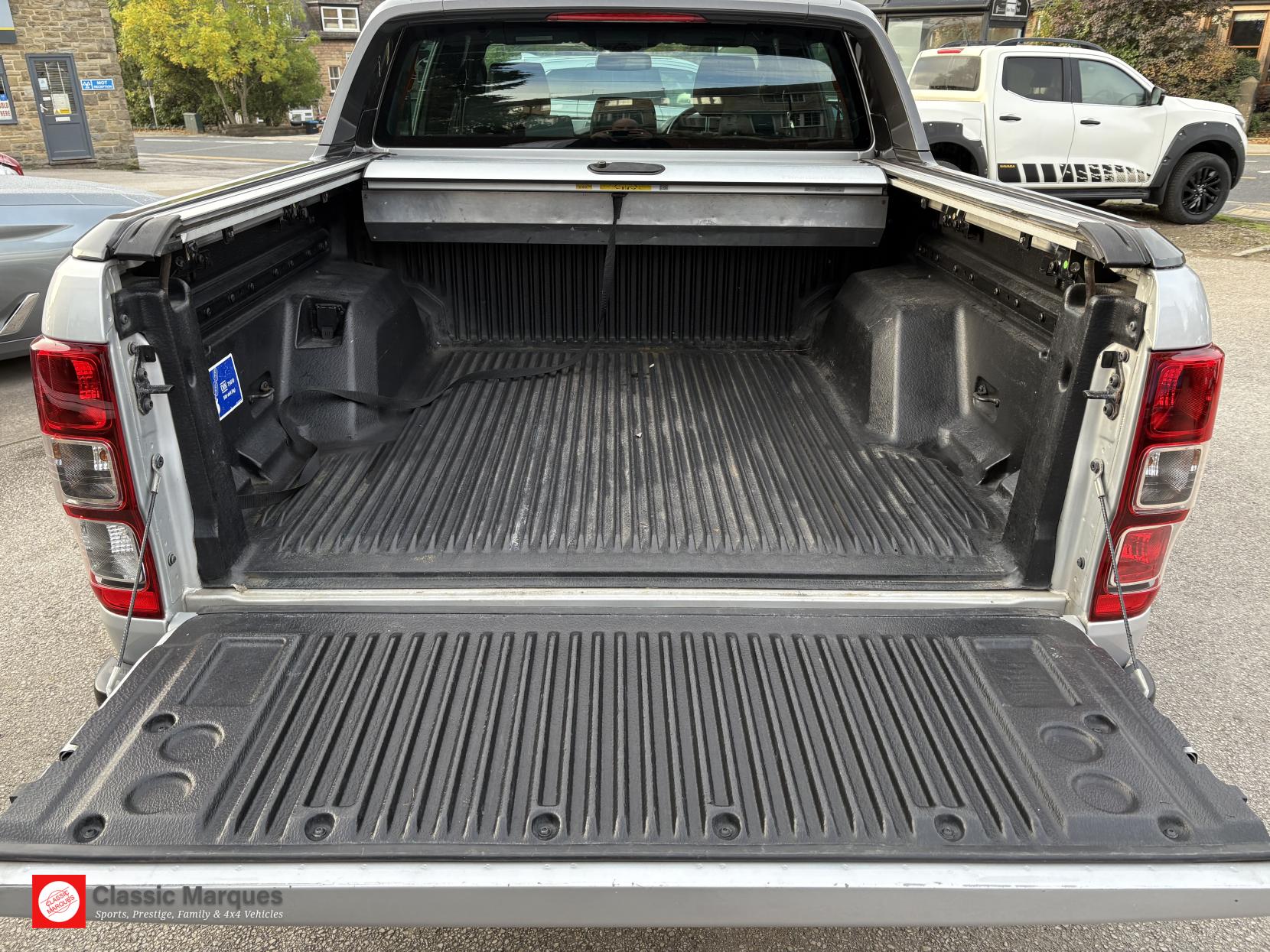 Ford Ranger 3.2 TDCi Wildtrak Pickup Double Cab 4dr Diesel Manual 4WD Euro 5 (s/s) (200 ps)