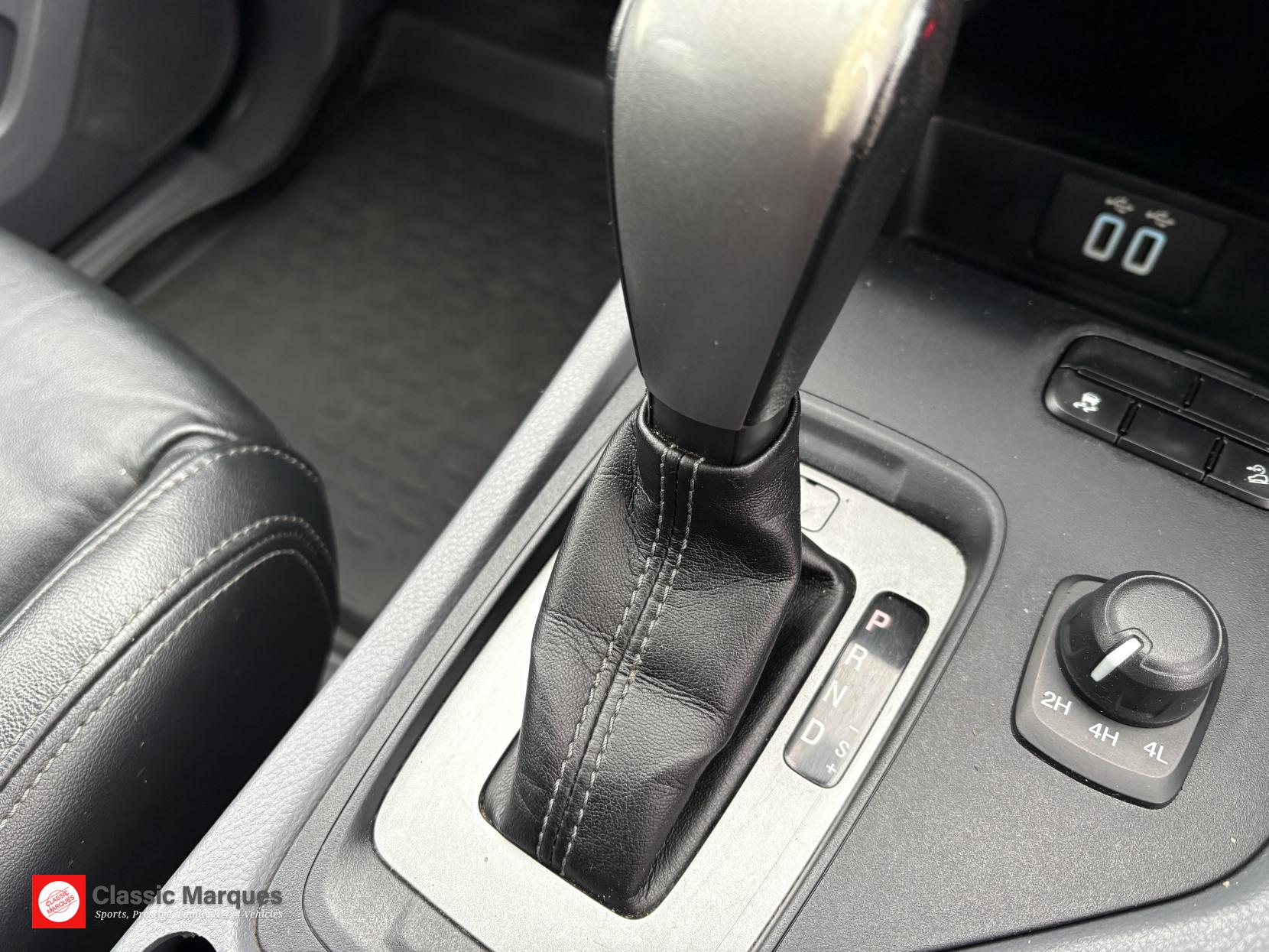 Ford Ranger 2.2 TDCi Limited Pickup Double Cab 4dr Diesel Durashift 4WD Euro 5 (150 ps)