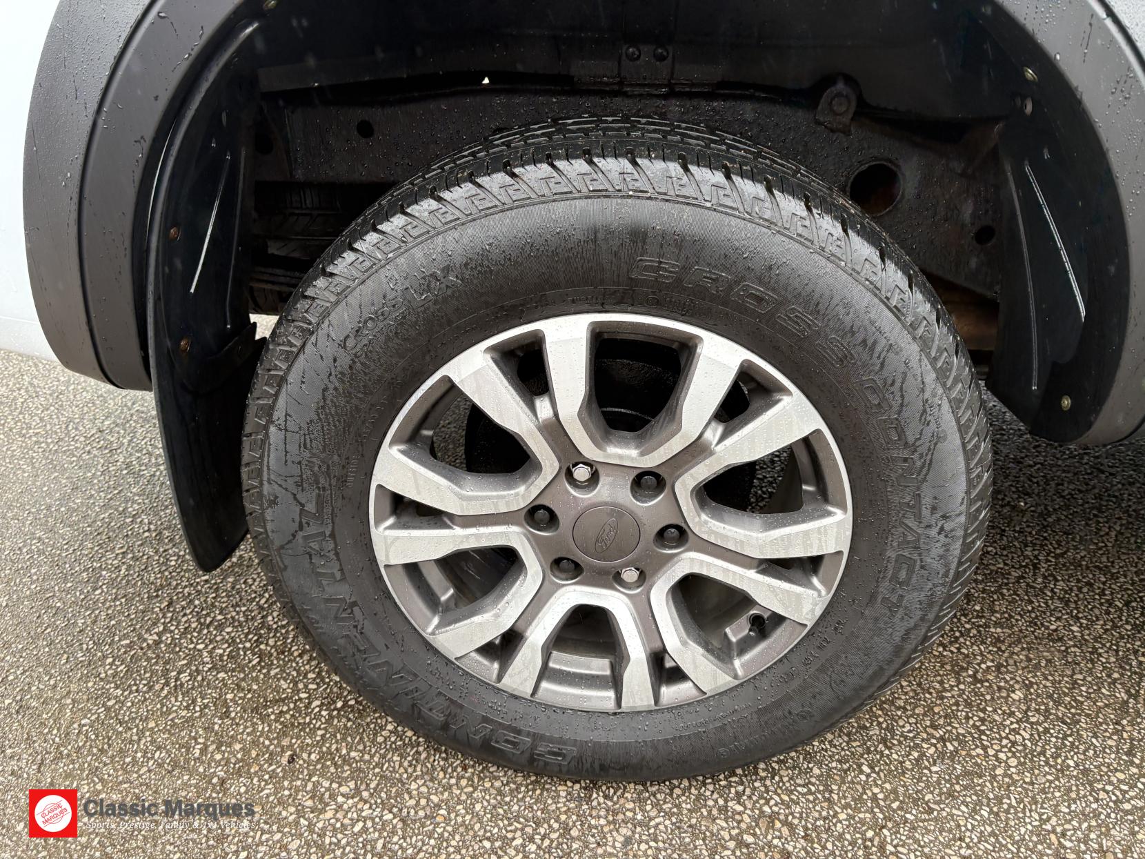 Ford Ranger 2.2 TDCi Limited Pickup Double Cab 4dr Diesel Durashift 4WD Euro 5 (150 ps)