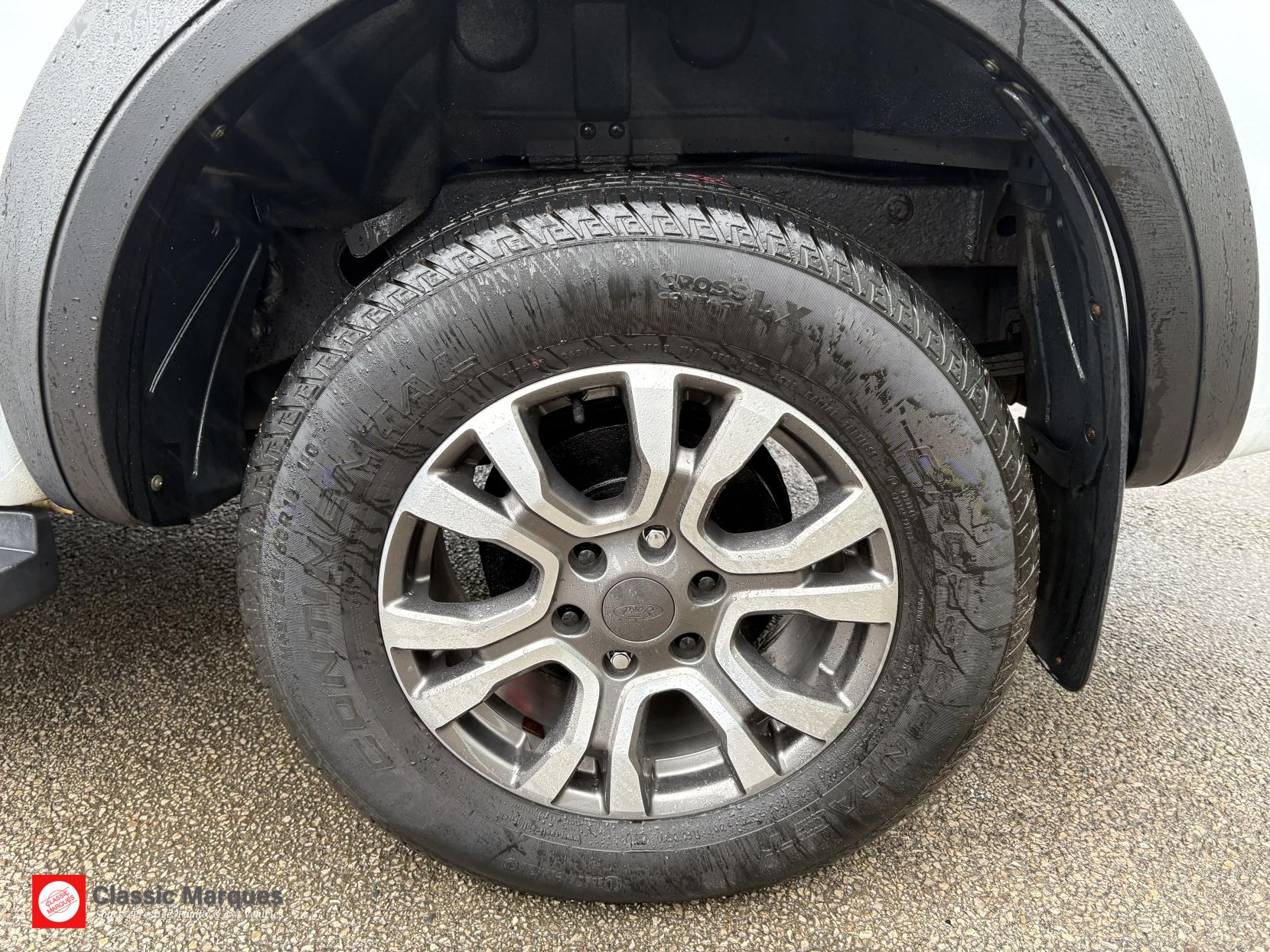 Ford Ranger 2.2 TDCi Limited Pickup Double Cab 4dr Diesel Durashift 4WD Euro 5 (150 ps)