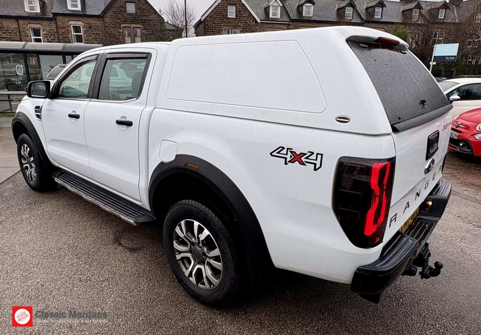 Ford Ranger 2.2 TDCi Limited Pickup Double Cab 4dr Diesel Durashift 4WD Euro 5 (150 ps)