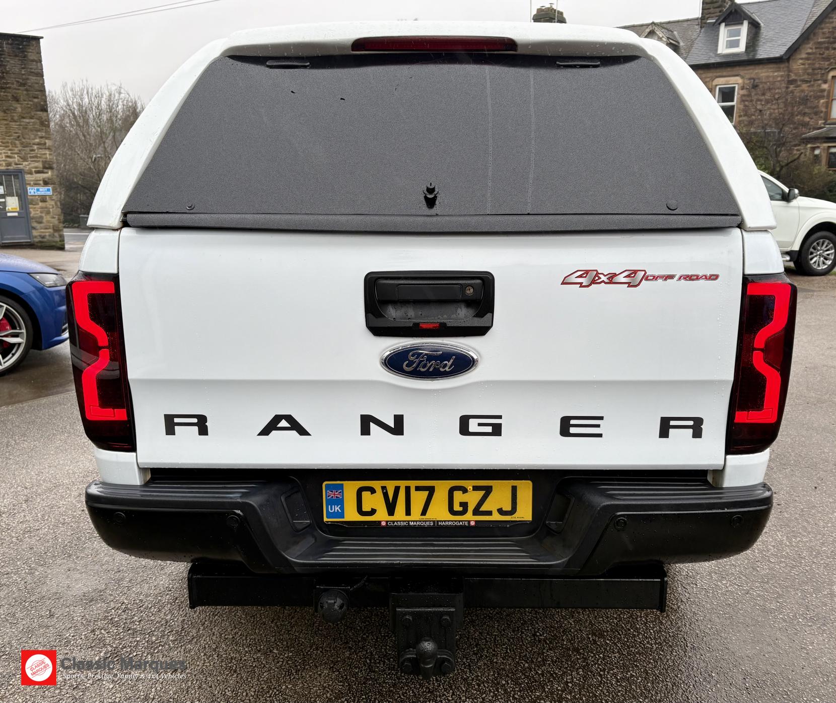 Ford Ranger 2.2 TDCi Limited Pickup Double Cab 4dr Diesel Durashift 4WD Euro 5 (150 ps)