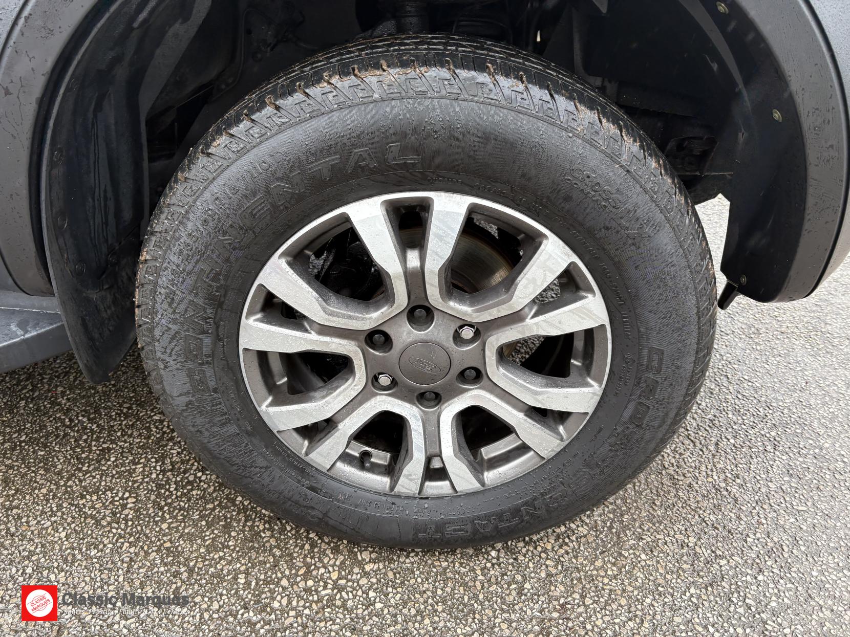 Ford Ranger 2.2 TDCi Limited Pickup Double Cab 4dr Diesel Durashift 4WD Euro 5 (150 ps)