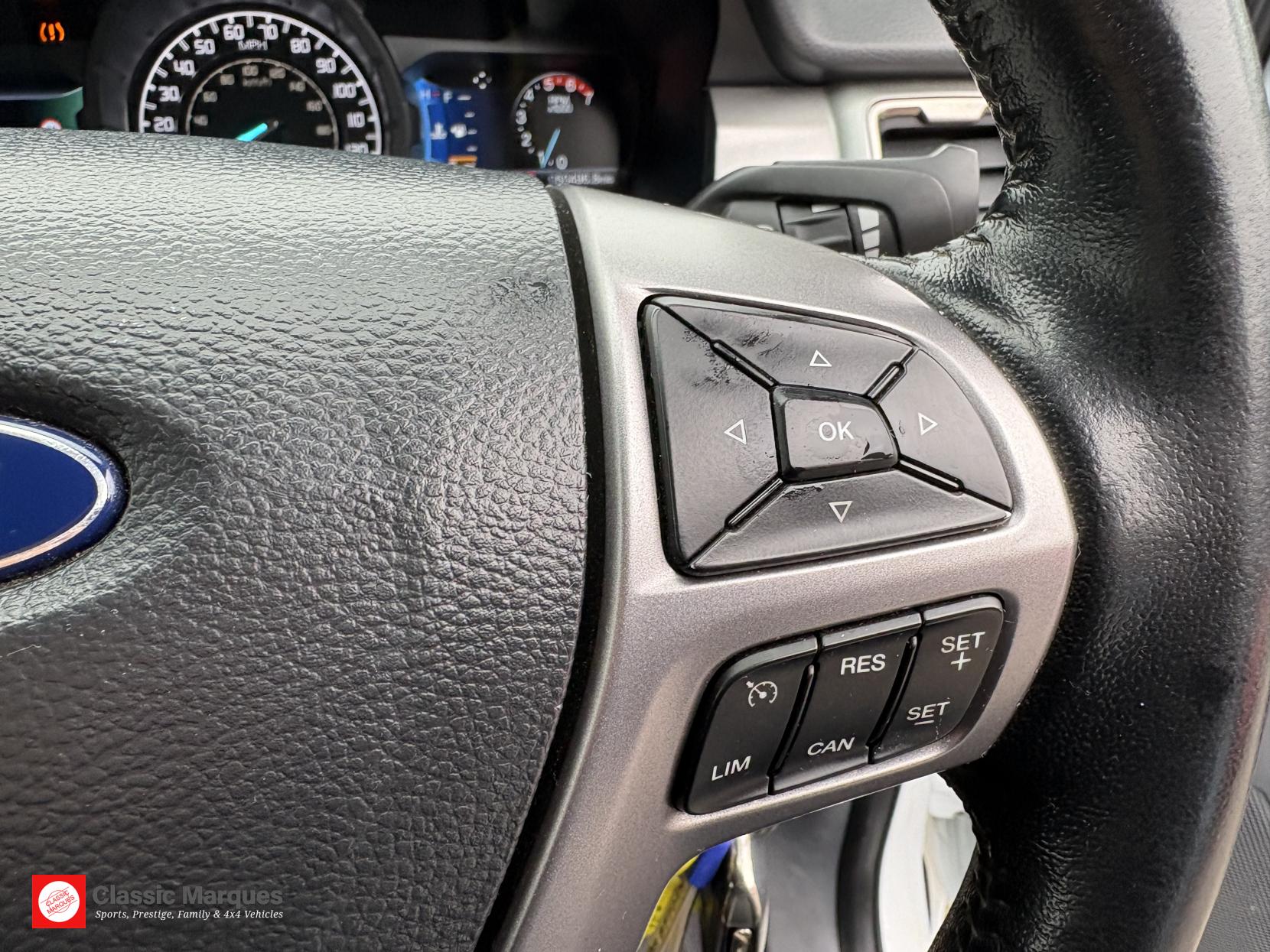 Ford Ranger 2.2 TDCi Limited Pickup Double Cab 4dr Diesel Durashift 4WD Euro 5 (150 ps)