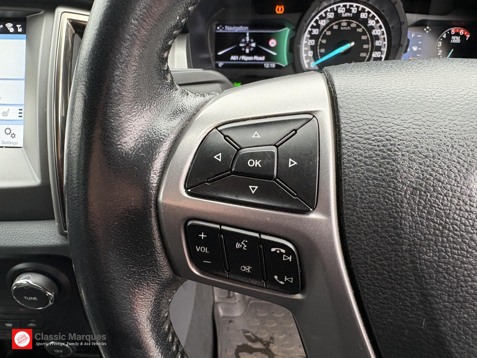 Ford Ranger 2.2 TDCi Limited Pickup Double Cab 4dr Diesel Durashift 4WD Euro 5 (150 ps)