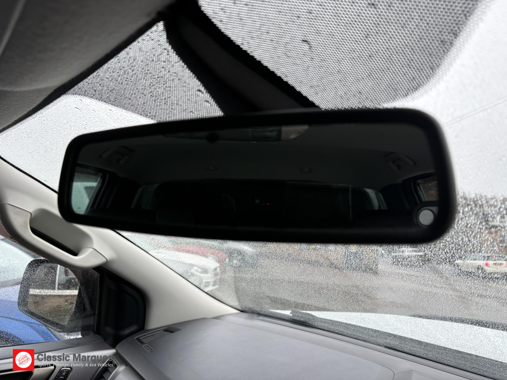 Ford Ranger 2.2 TDCi Limited Pickup Double Cab 4dr Diesel Durashift 4WD Euro 5 (150 ps)