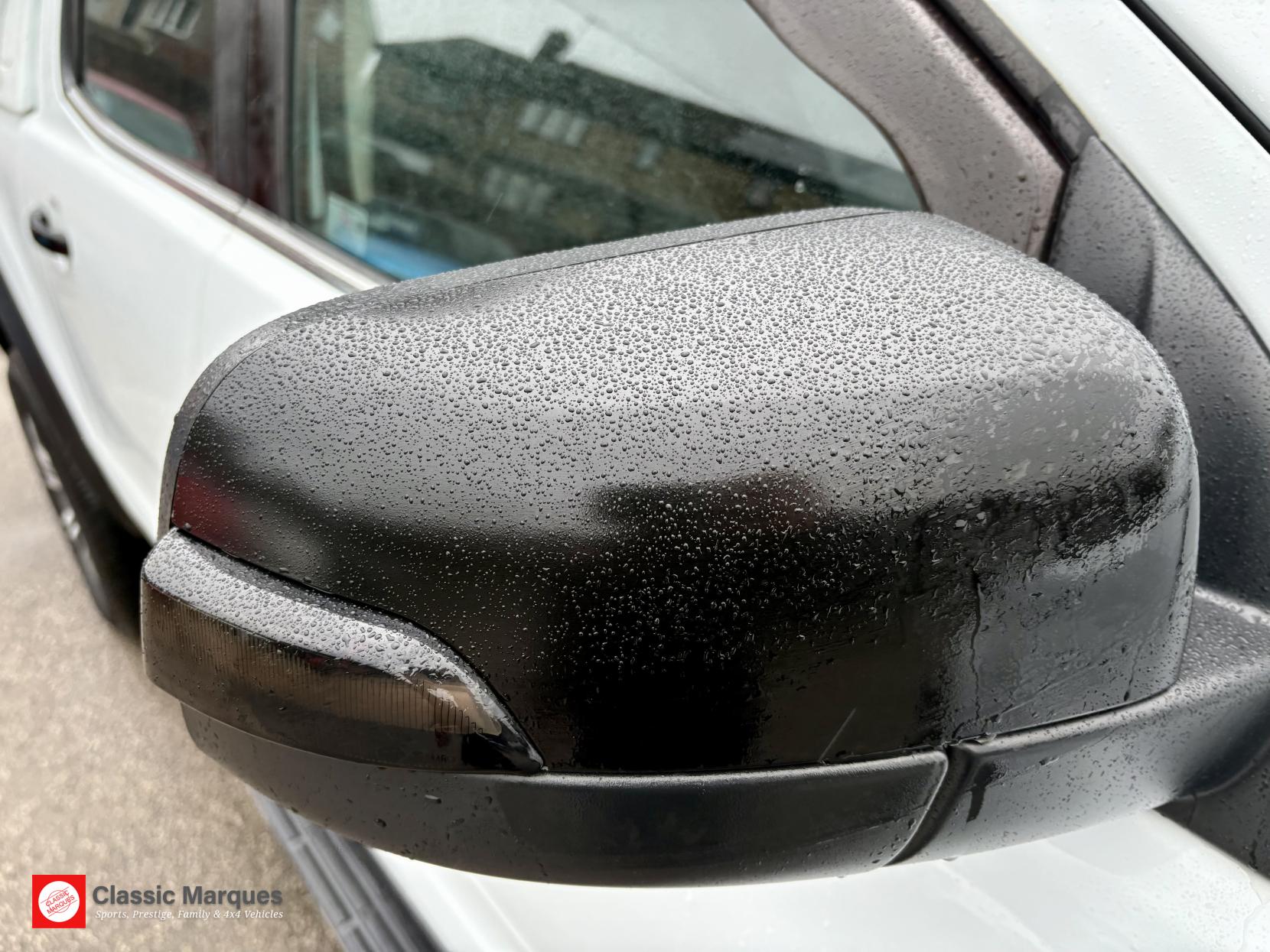 Ford Ranger 2.2 TDCi Limited Pickup Double Cab 4dr Diesel Durashift 4WD Euro 5 (150 ps)