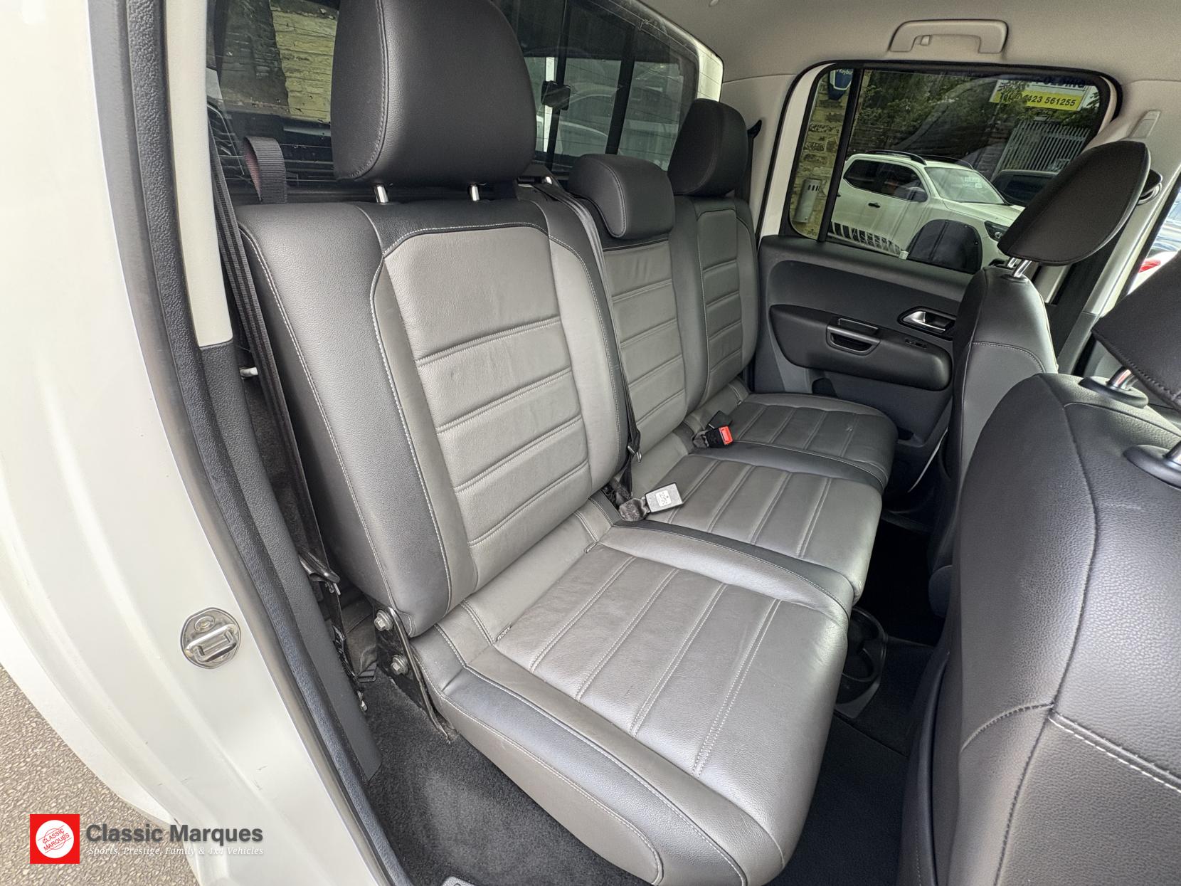 Volkswagen Amarok 3.0 TDI V6 BlueMotion Tech Highline Pickup Double Cab 4dr Diesel Auto 4Motion Euro 6 (s/s) (224 ps)