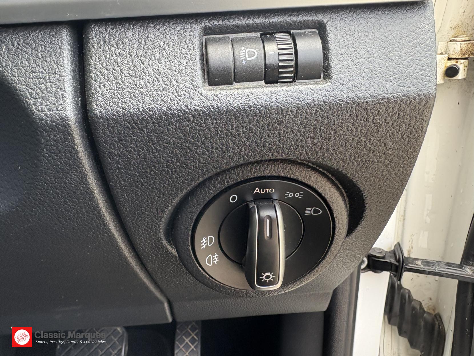 Volkswagen Amarok 3.0 TDI V6 BlueMotion Tech Highline Pickup Double Cab 4dr Diesel Auto 4Motion Euro 6 (s/s) (224 ps)