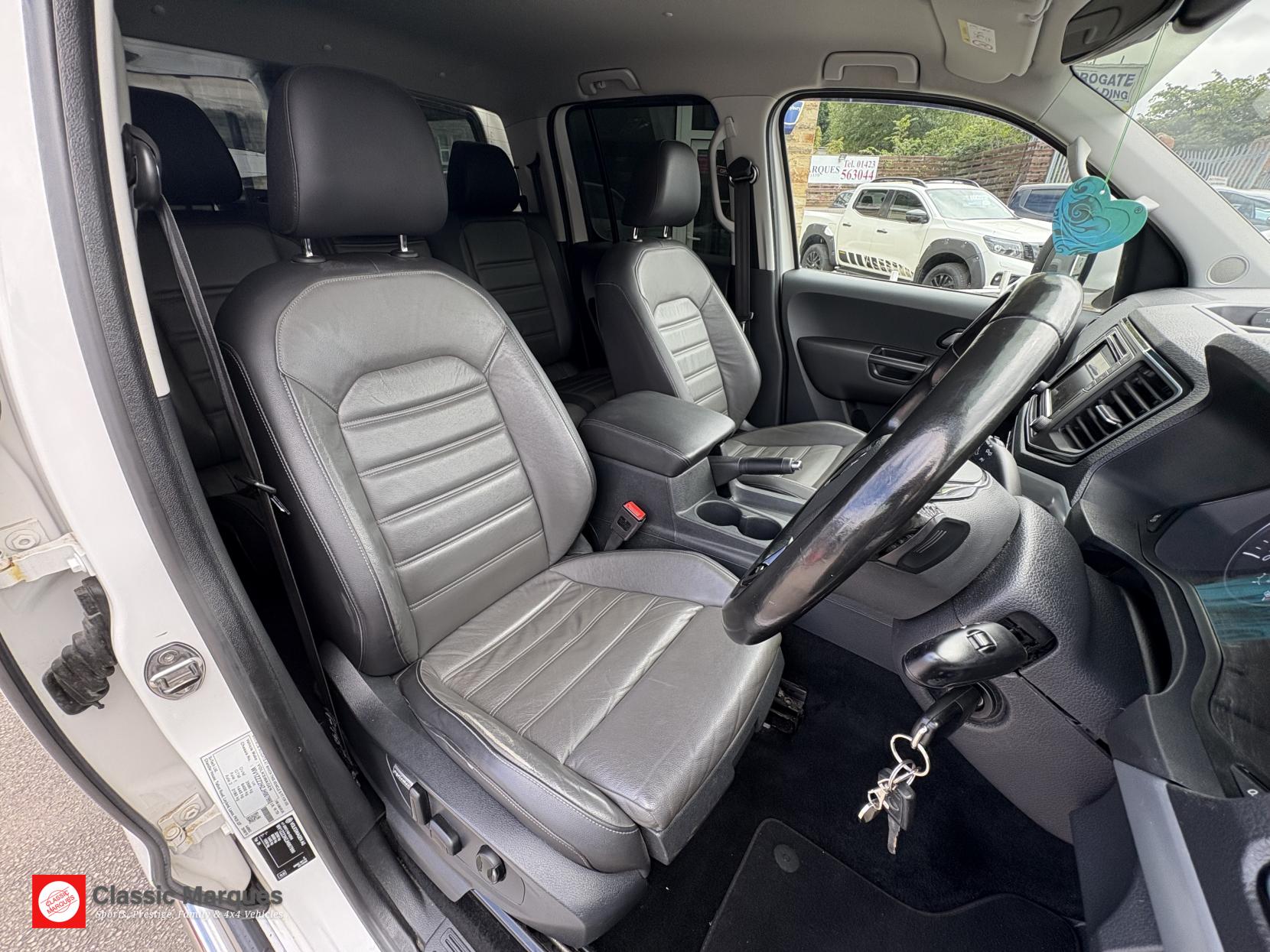 Volkswagen Amarok 3.0 TDI V6 BlueMotion Tech Highline Pickup Double Cab 4dr Diesel Auto 4Motion Euro 6 (s/s) (224 ps)