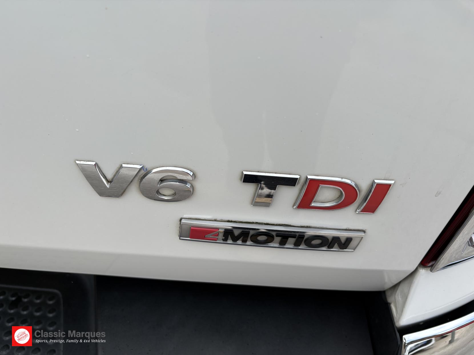 Volkswagen Amarok 3.0 TDI V6 BlueMotion Tech Highline Pickup Double Cab 4dr Diesel Auto 4Motion Euro 6 (s/s) (224 ps)