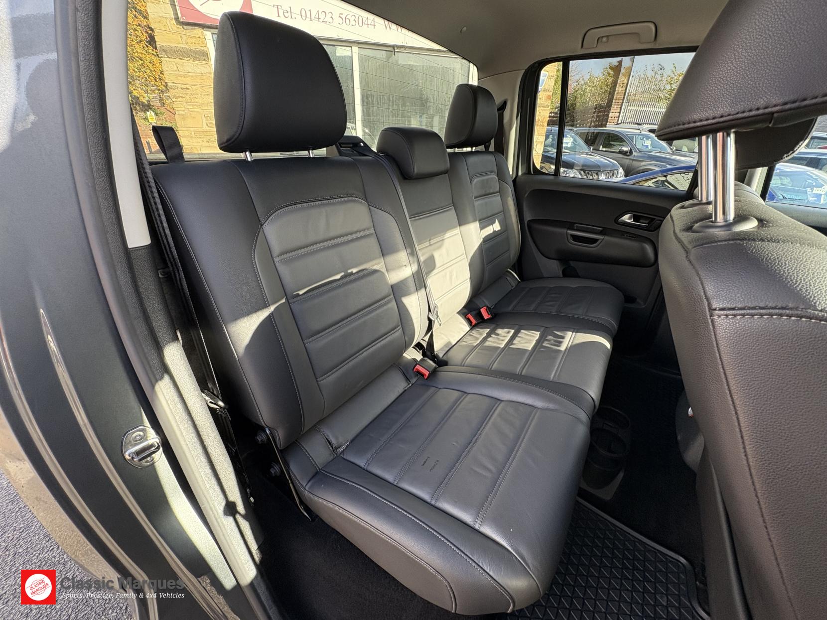 Volkswagen Amarok 3.0 TDI V6 BlueMotion Tech Highline Pickup Double Cab 4dr Diesel Auto 4Motion Euro 6 (s/s) (224 ps)