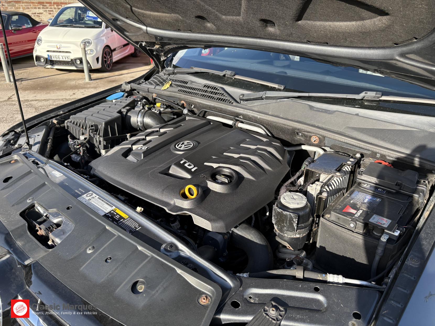 Volkswagen Amarok 3.0 TDI V6 BlueMotion Tech Highline Pickup Double Cab 4dr Diesel Auto 4Motion Euro 6 (s/s) (224 ps)