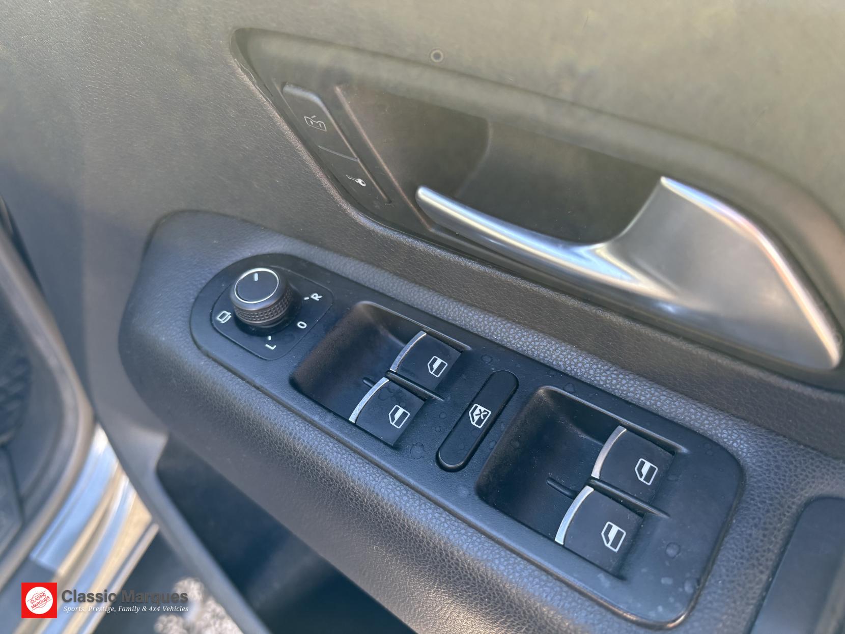 Volkswagen Amarok 3.0 TDI V6 BlueMotion Tech Highline Pickup Double Cab 4dr Diesel Auto 4Motion Euro 6 (s/s) (224 ps)