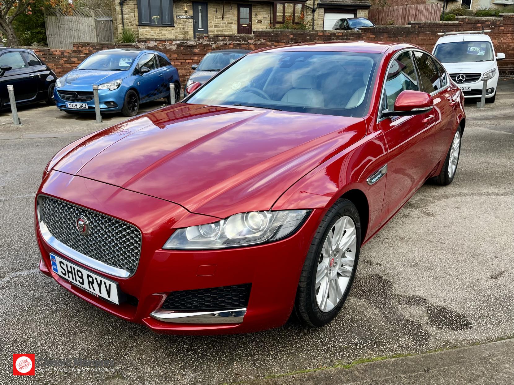 Jaguar XF 2.0d Portfolio Saloon 4dr Diesel Auto Euro 6 (s/s) (180 ps