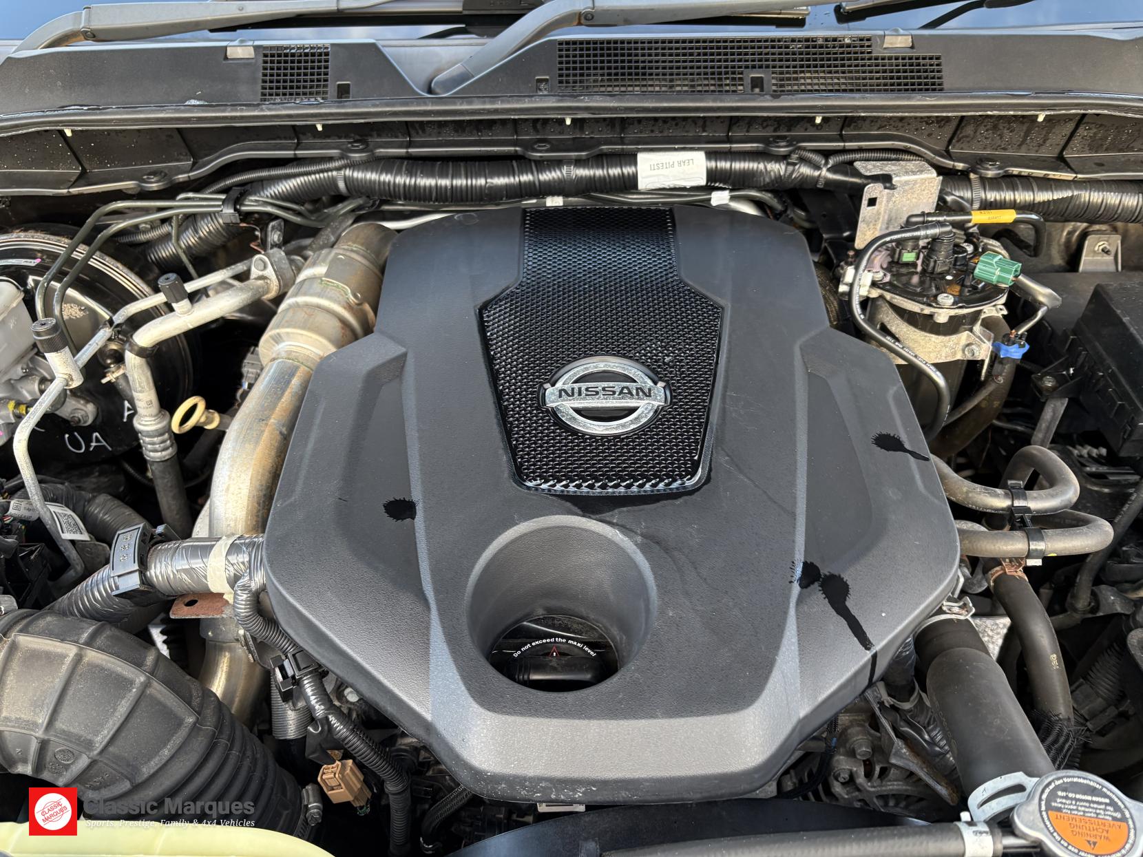 Nissan Navara 2.3 dCi Tekna Pickup Double Cab 4dr Diesel Auto 4WD Euro 6 (190 ps)