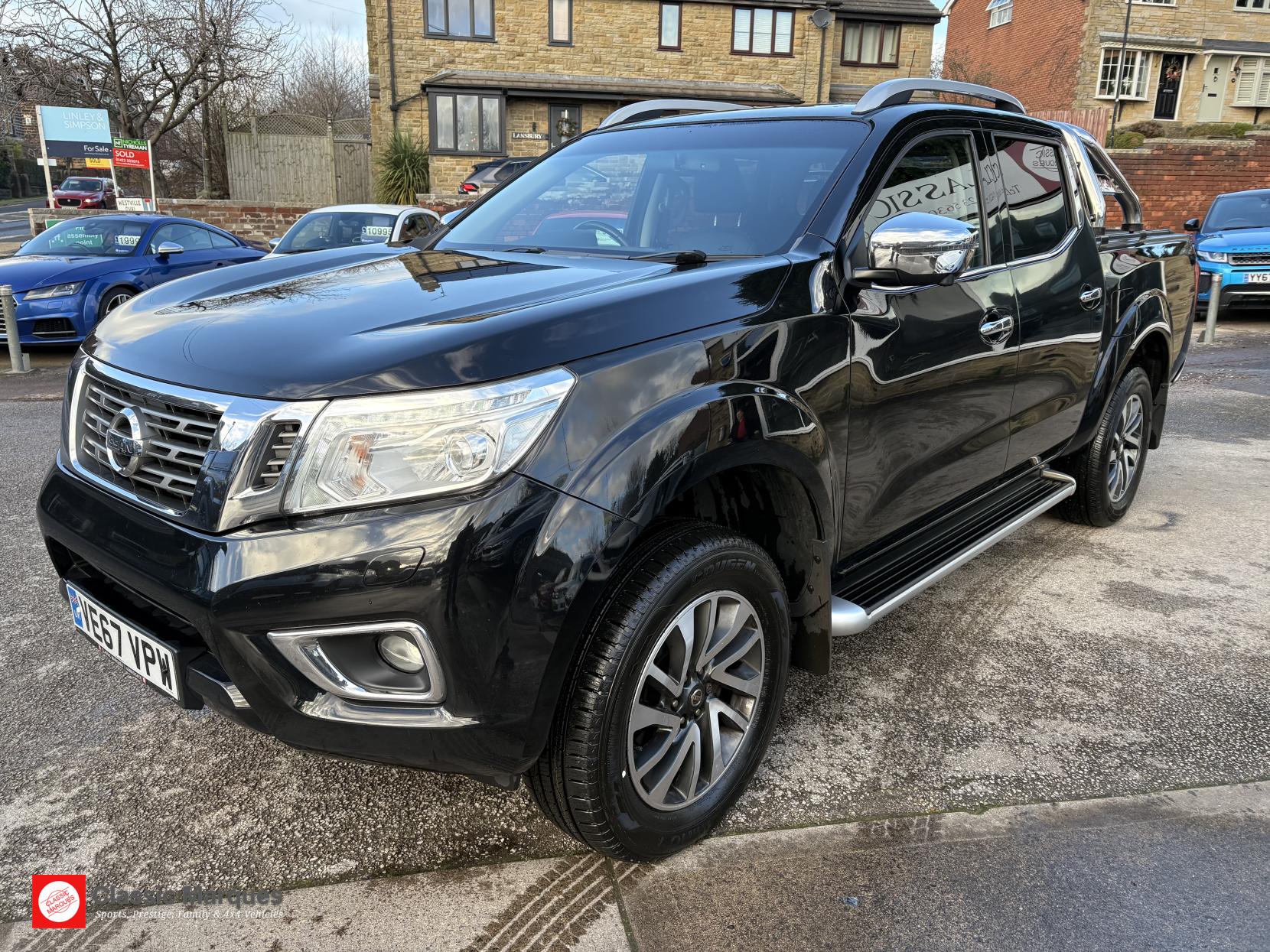 Nissan Navara 2.3 dCi Tekna Pickup Double Cab 4dr Diesel Auto 4WD Euro 6 (190 ps)