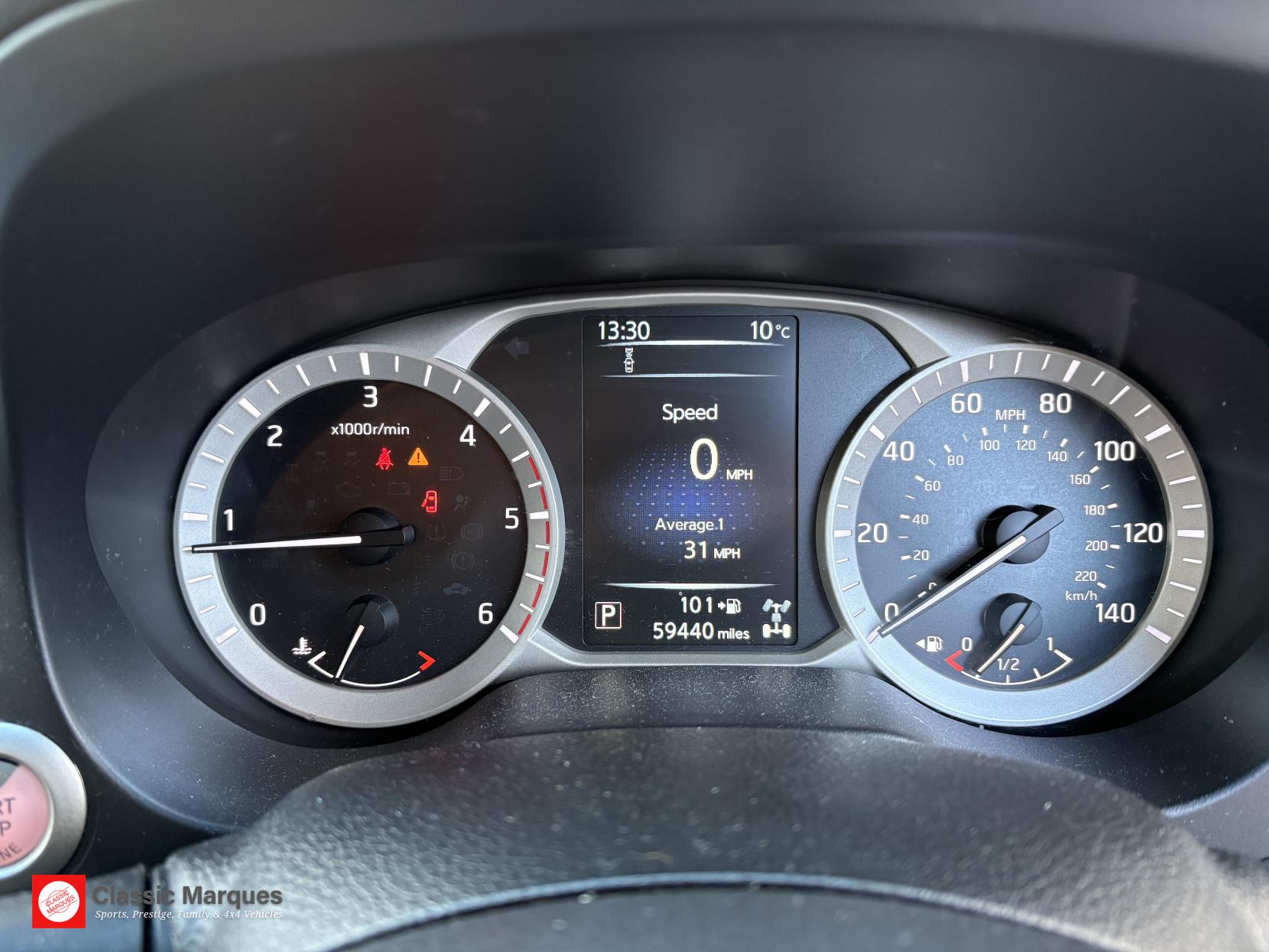 Nissan Navara 2.3 dCi Tekna Pickup Double Cab 4dr Diesel Auto 4WD Euro 6 (190 ps)