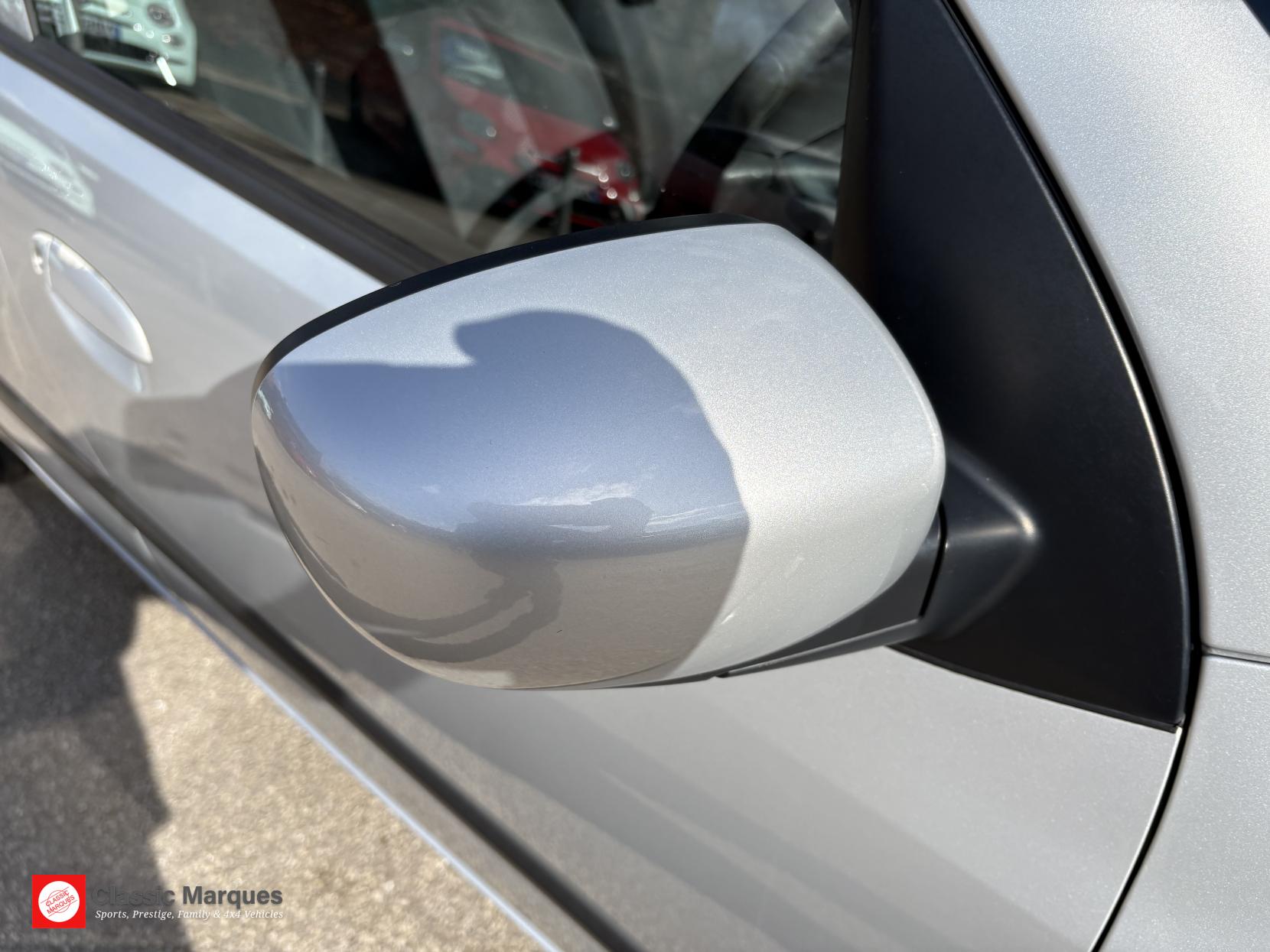 Hyundai i10 1.2 Comfort Hatchback 5dr Petrol Auto Euro 4 (77 bhp)