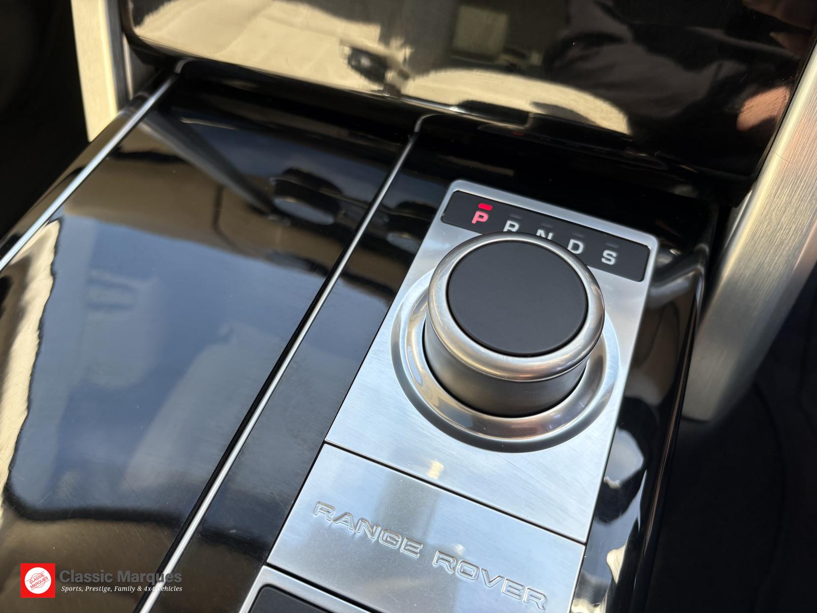 Land Rover Range Rover 3.0 TD V6 Vogue SUV 5dr Diesel Auto 4WD Euro 6 (s/s) (258 ps)