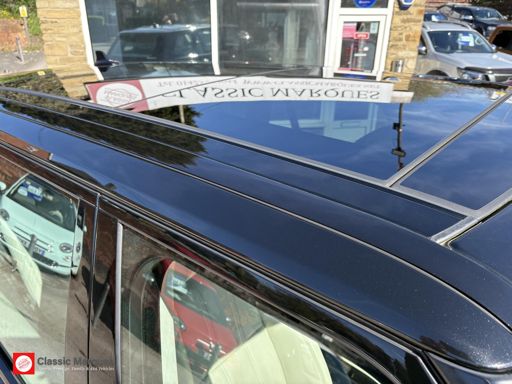 Land Rover Range Rover 3.0 TD V6 Vogue SUV 5dr Diesel Auto 4WD Euro 6 (s/s) (258 ps)