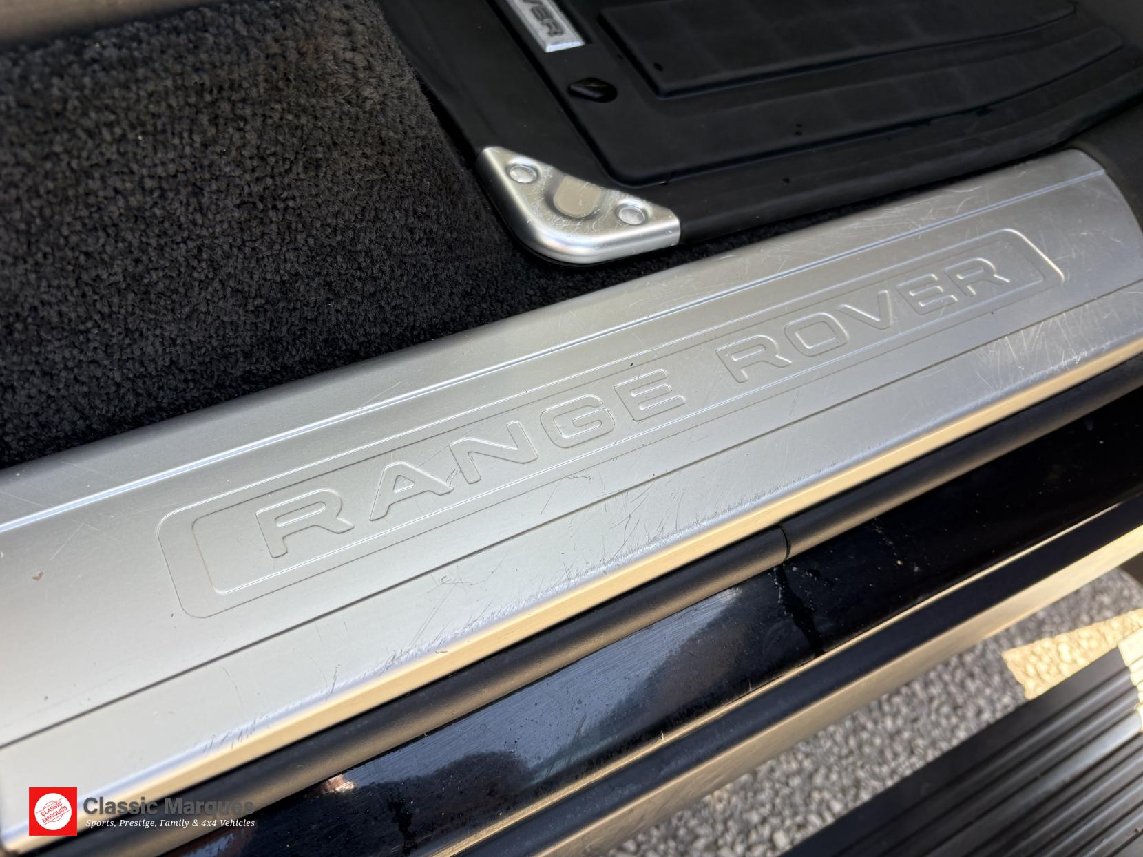 Land Rover Range Rover 3.0 TD V6 Vogue SUV 5dr Diesel Auto 4WD Euro 6 (s/s) (258 ps)