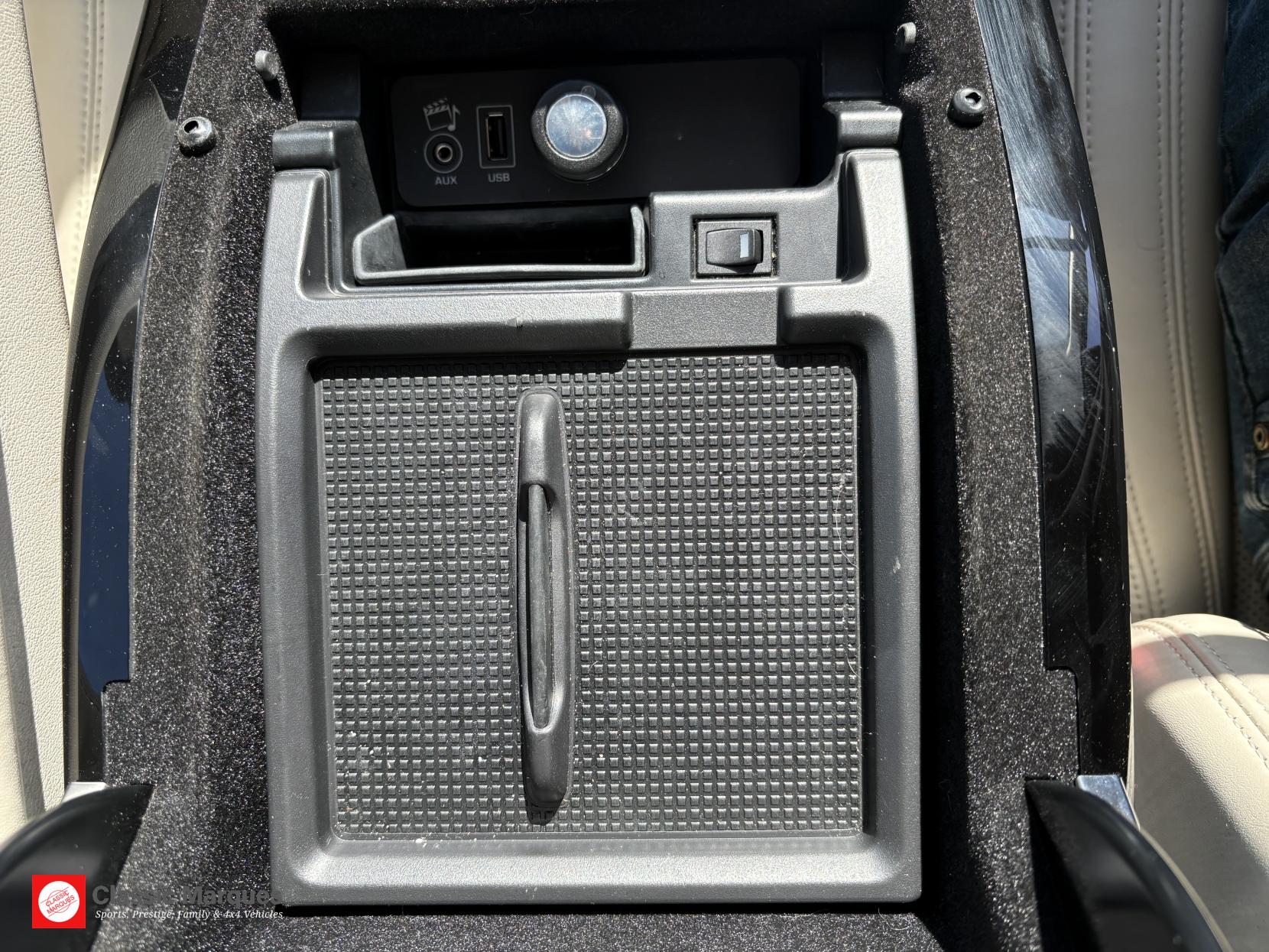 Land Rover Range Rover 3.0 TD V6 Vogue SUV 5dr Diesel Auto 4WD Euro 6 (s/s) (258 ps)