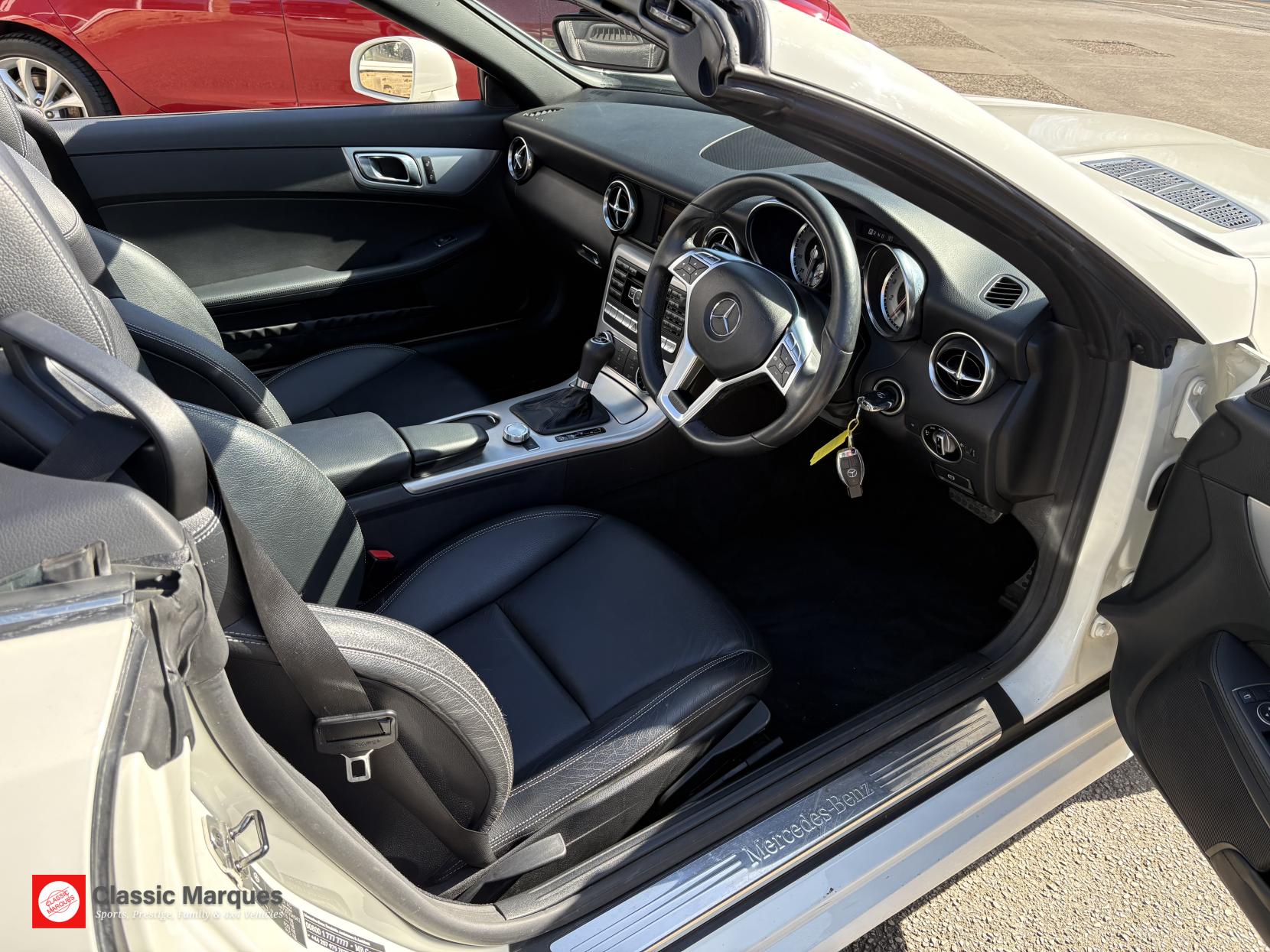 Mercedes-Benz SLK 1.8 SLK250 BlueEfficiency AMG Sport Convertible 2dr Petrol G-Tronic+ Euro 5 (s/s) (204 ps)