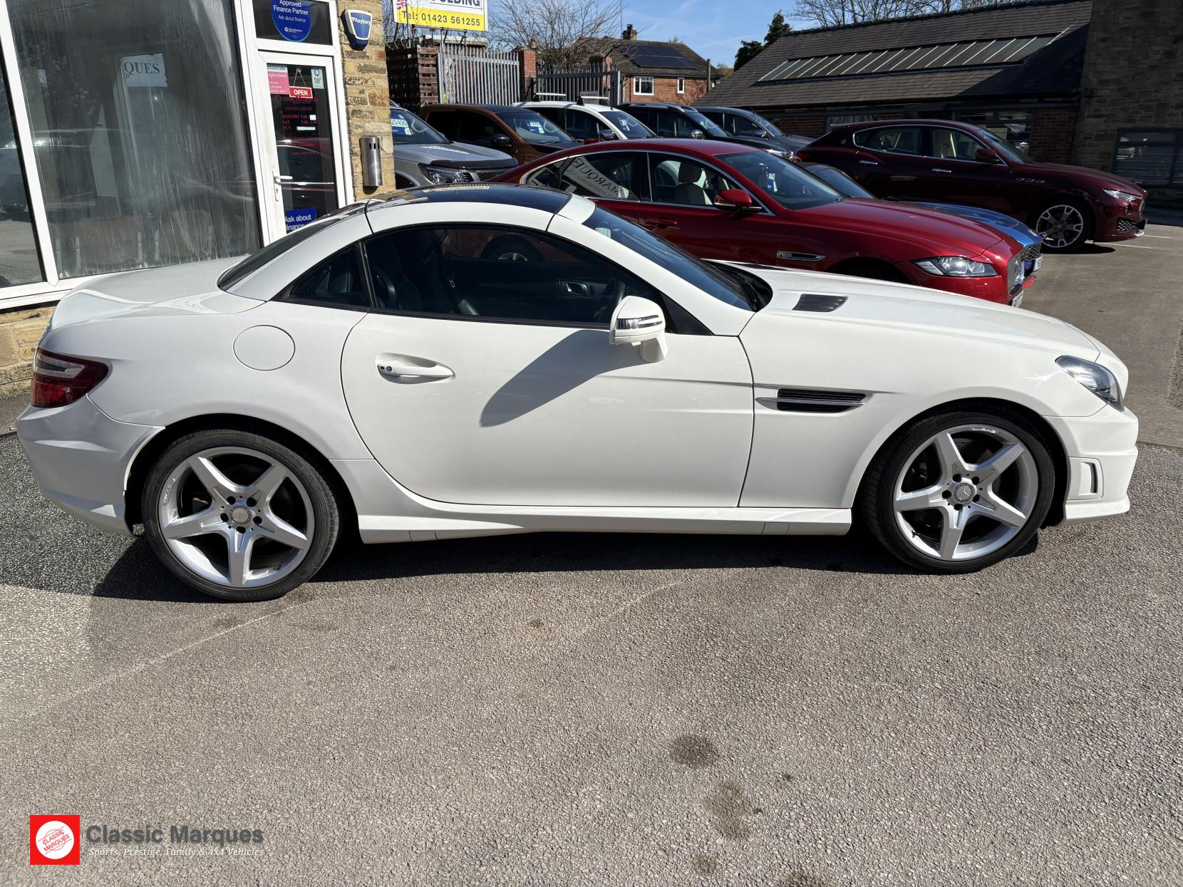 Mercedes-Benz SLK 1.8 SLK250 BlueEfficiency AMG Sport Convertible 2dr Petrol G-Tronic+ Euro 5 (s/s) (204 ps)