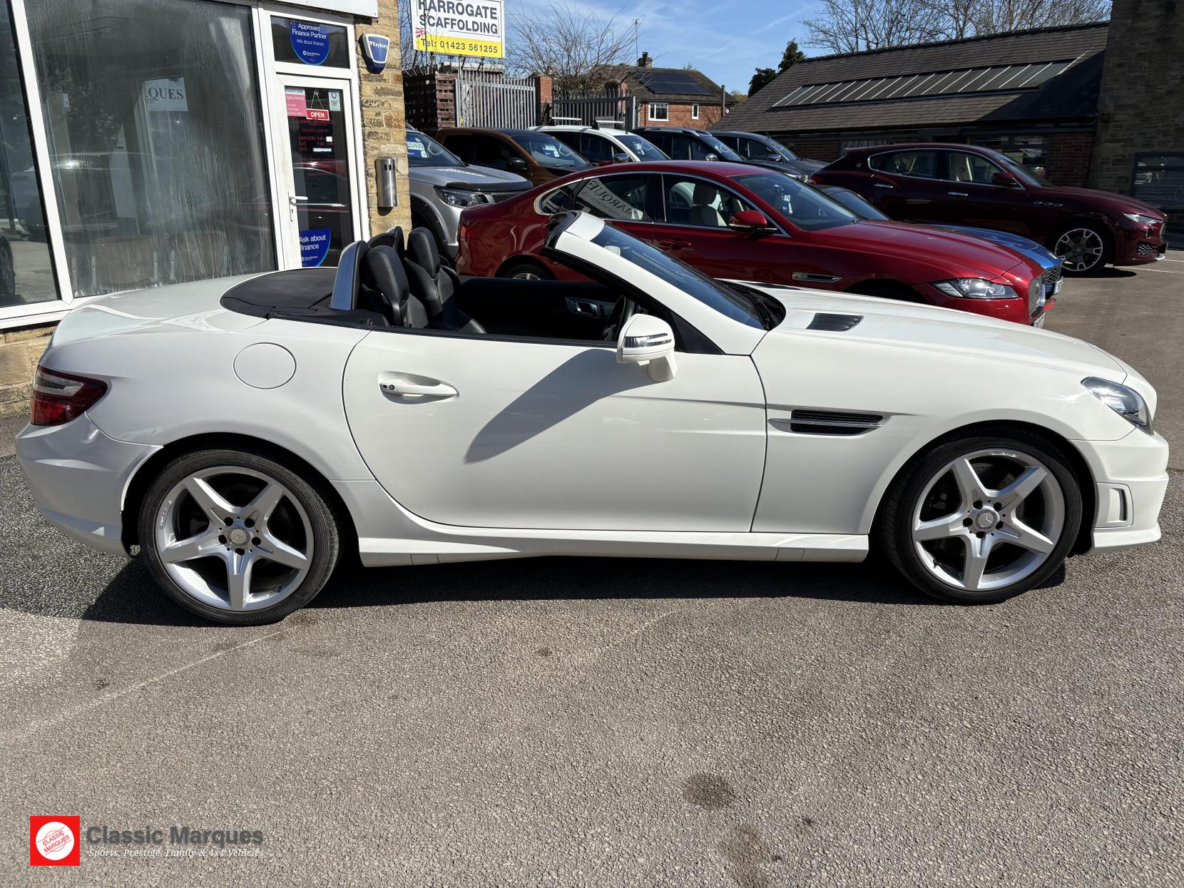 Mercedes-Benz SLK 1.8 SLK250 BlueEfficiency AMG Sport Convertible 2dr Petrol G-Tronic+ Euro 5 (s/s) (204 ps)