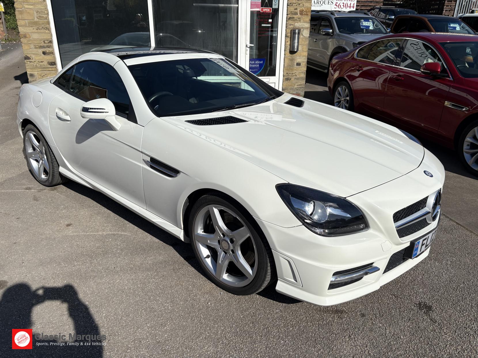 Mercedes-Benz SLK 1.8 SLK250 BlueEfficiency AMG Sport Convertible 2dr Petrol G-Tronic+ Euro 5 (s/s) (204 ps)