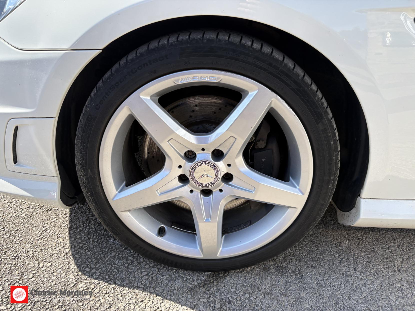 Mercedes-Benz SLK 1.8 SLK250 BlueEfficiency AMG Sport Convertible 2dr Petrol G-Tronic+ Euro 5 (s/s) (204 ps)