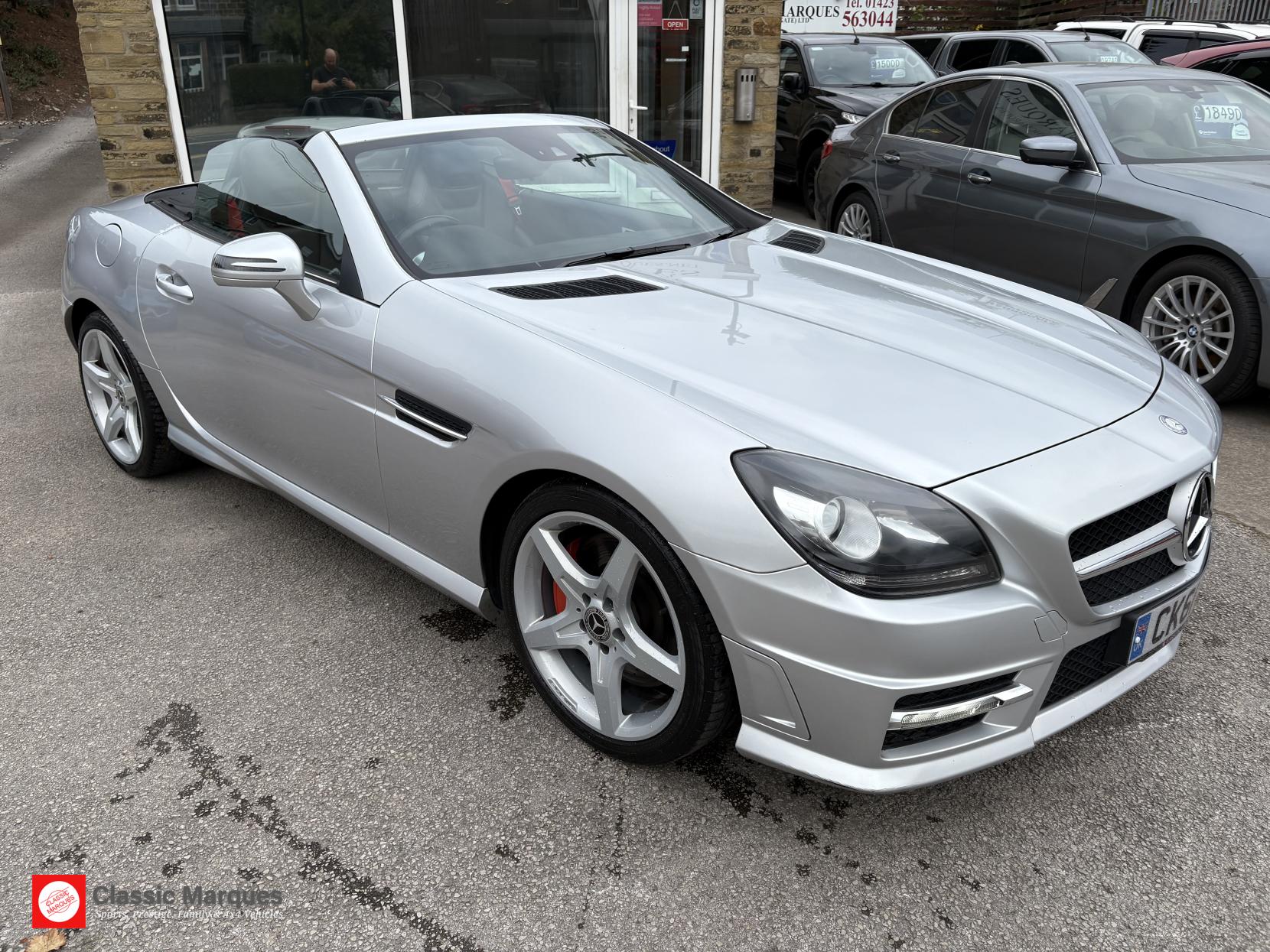 Mercedes-Benz SLK 1.8 SLK200 BlueEfficiency AMG Sport Edition 125 Convertible 2dr Petrol G-Tronic+ Euro 5 (s/s) (184 ps)