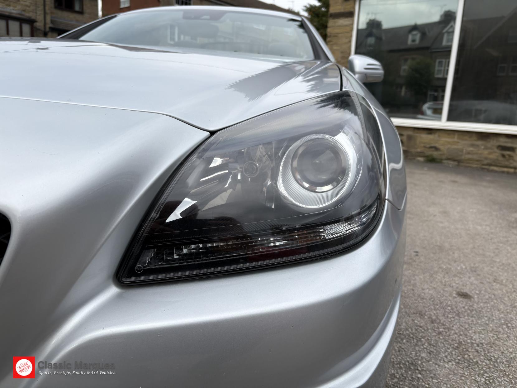 Mercedes-Benz SLK 1.8 SLK200 BlueEfficiency AMG Sport Edition 125 Convertible 2dr Petrol G-Tronic+ Euro 5 (s/s) (184 ps)